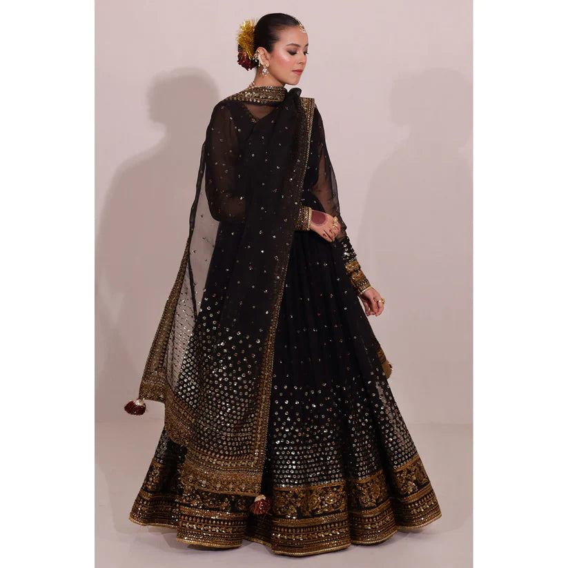 BLACK OUTFIT | DYOT