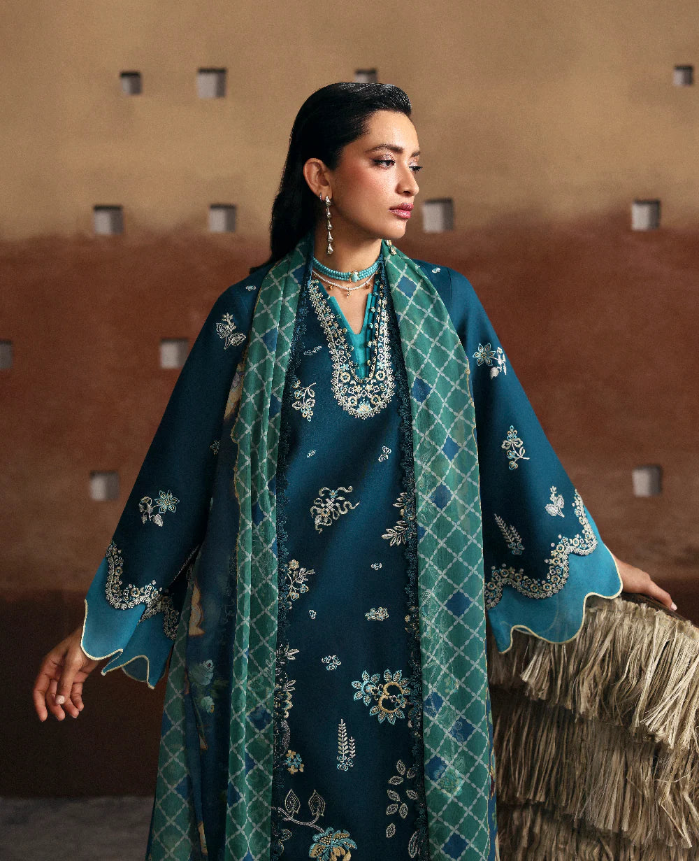 Republic Womenswear | Layered Bloom