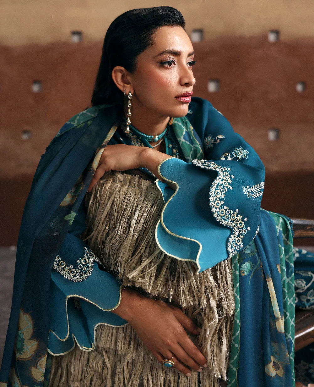 Republic Womenswear | Layered Bloom