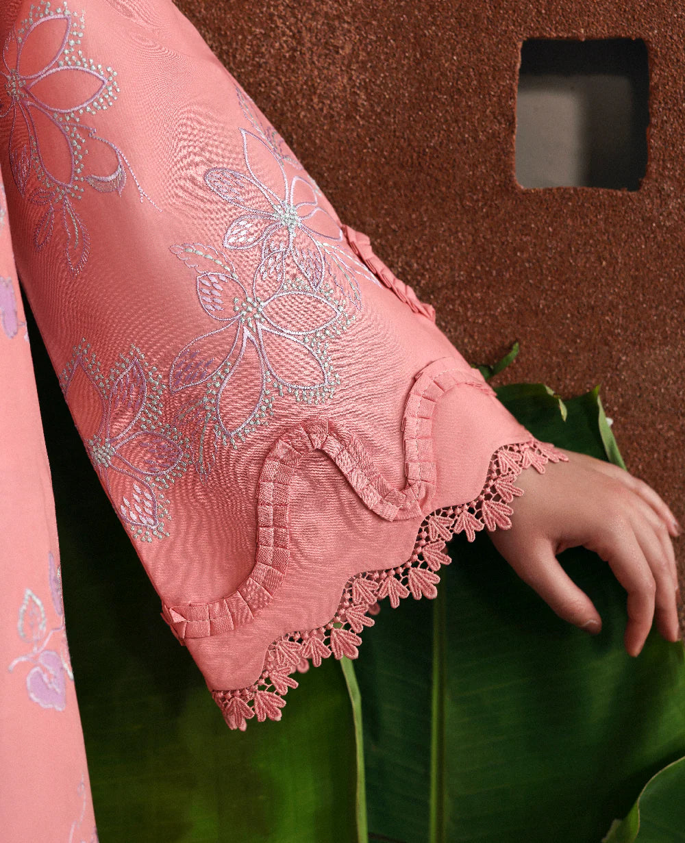 Republic Womenswear | Coral Bloom