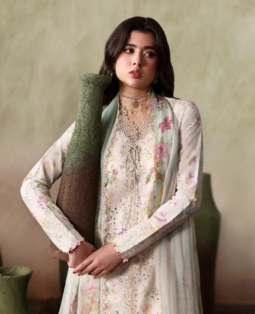 Republic Womenswear | Pearl Edit