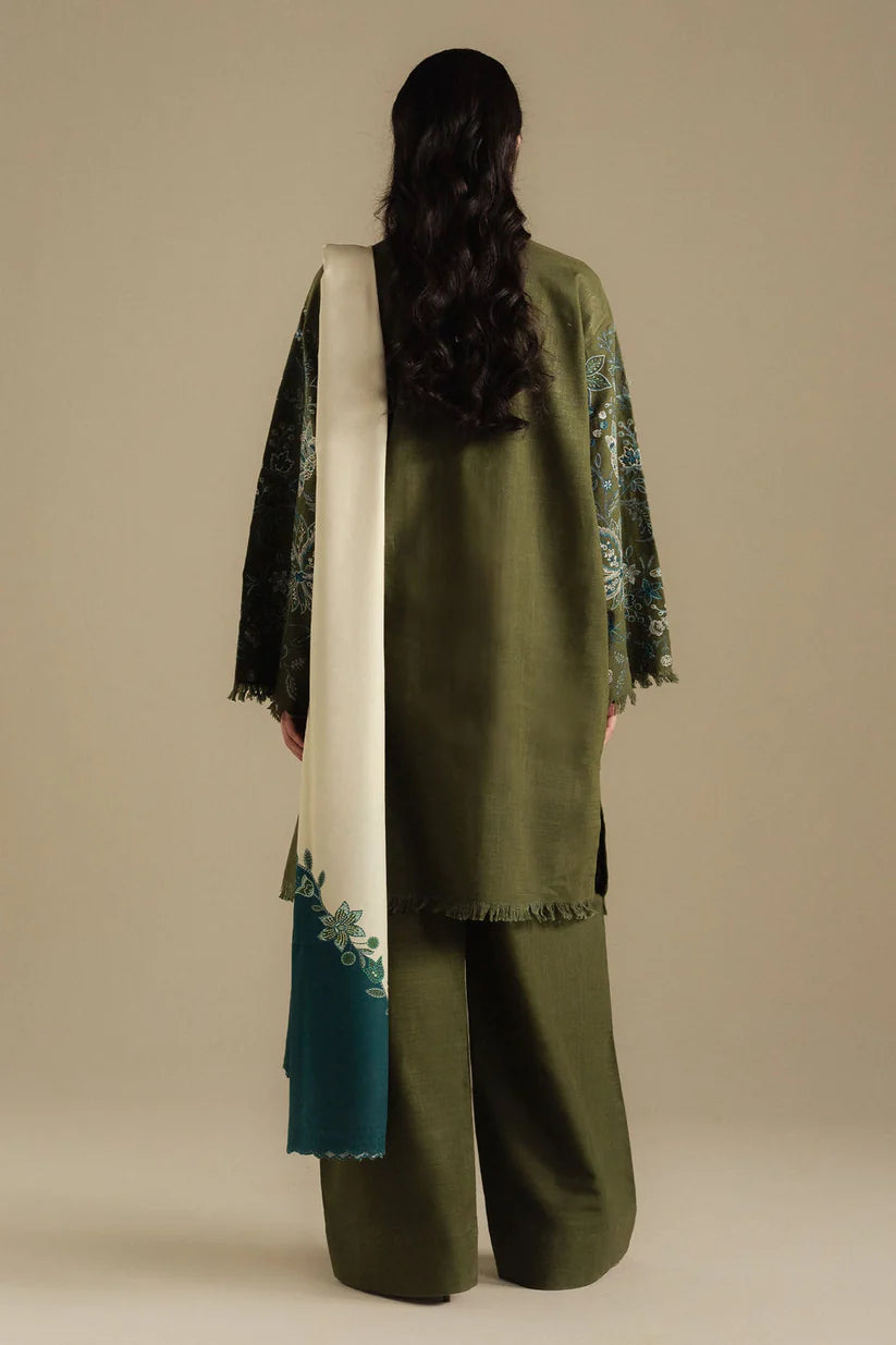 MIST-2B | Coco Winter Unstitched’25 | Zara Shahjahan