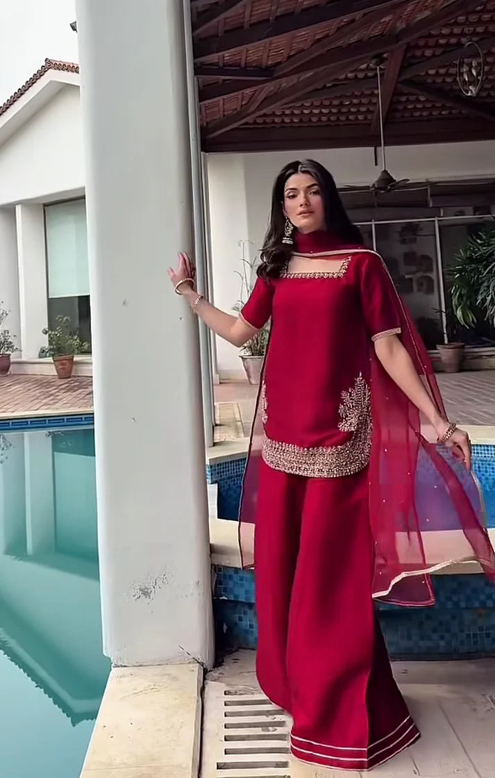 Mihaa- Red | Shanzay Anooshay