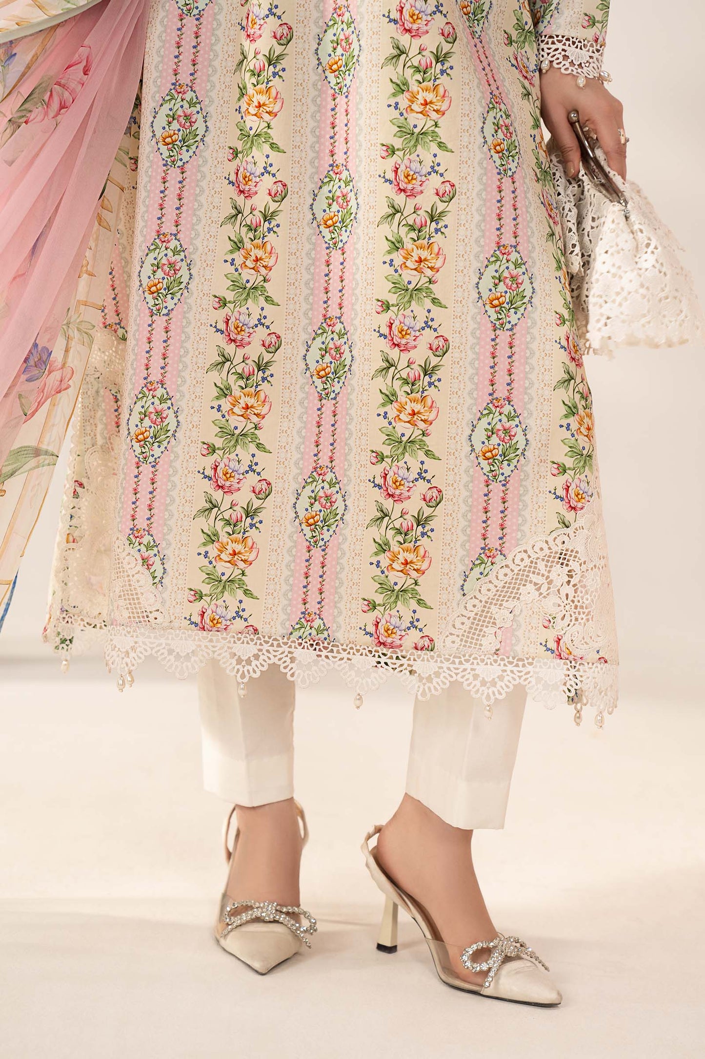 3 Piece Embroidered Lawn Suit - MPS-3010-A-Small