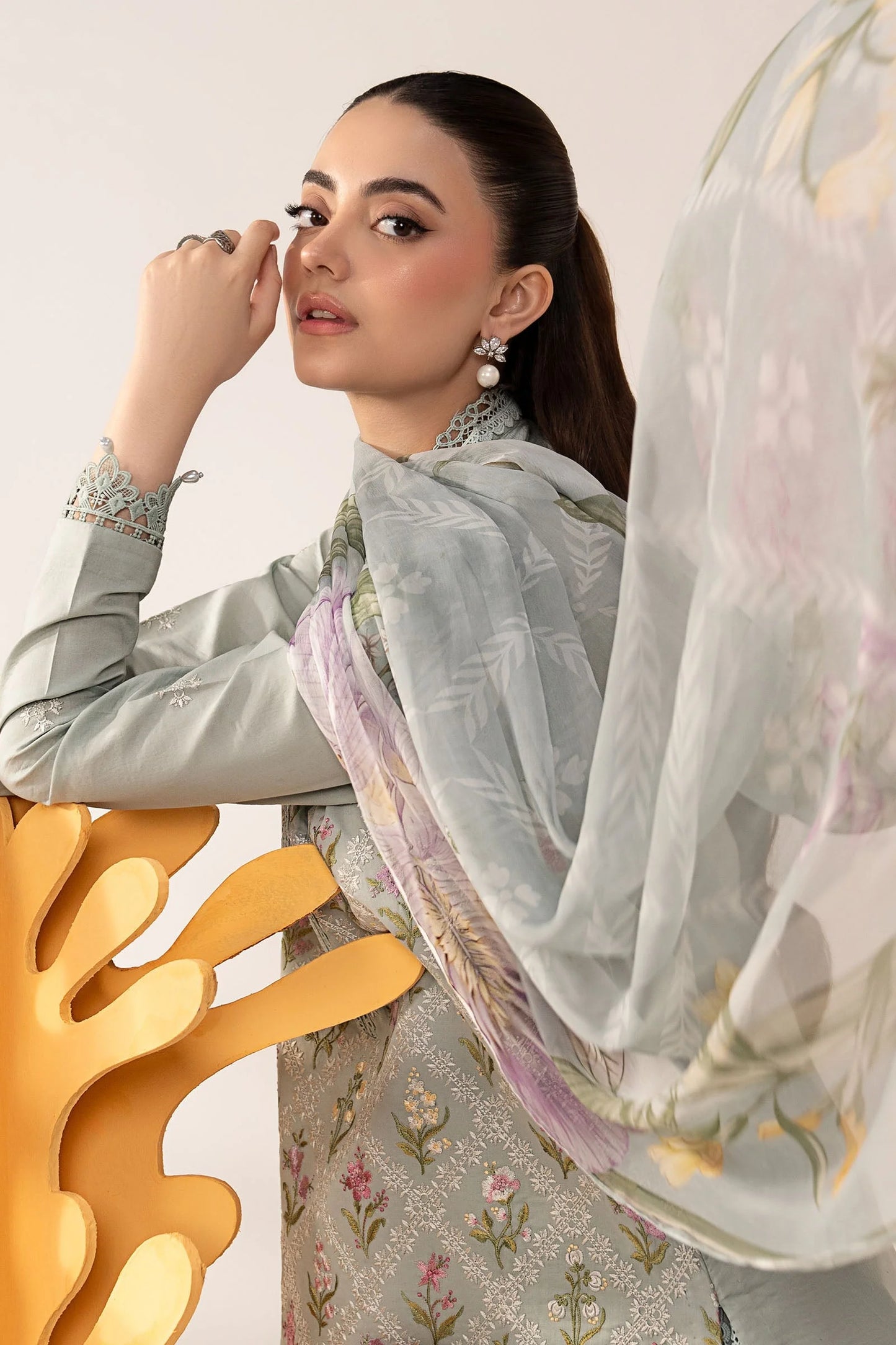 3 Piece Embroidered Lawn Suit - MPS-3001-B-Small