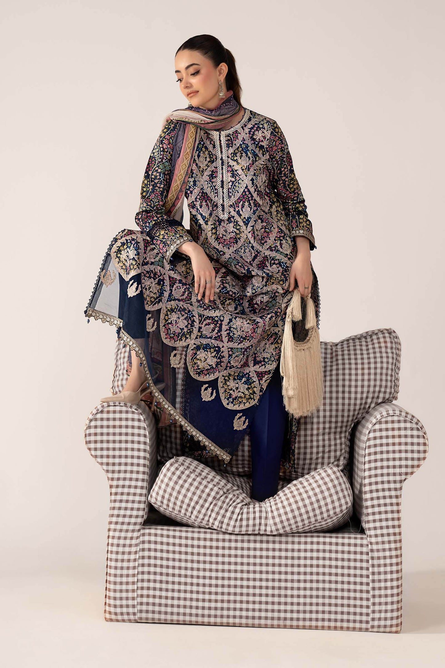 3 Piece Embroidered Lawn Suit - MPS-3003-B-Medium