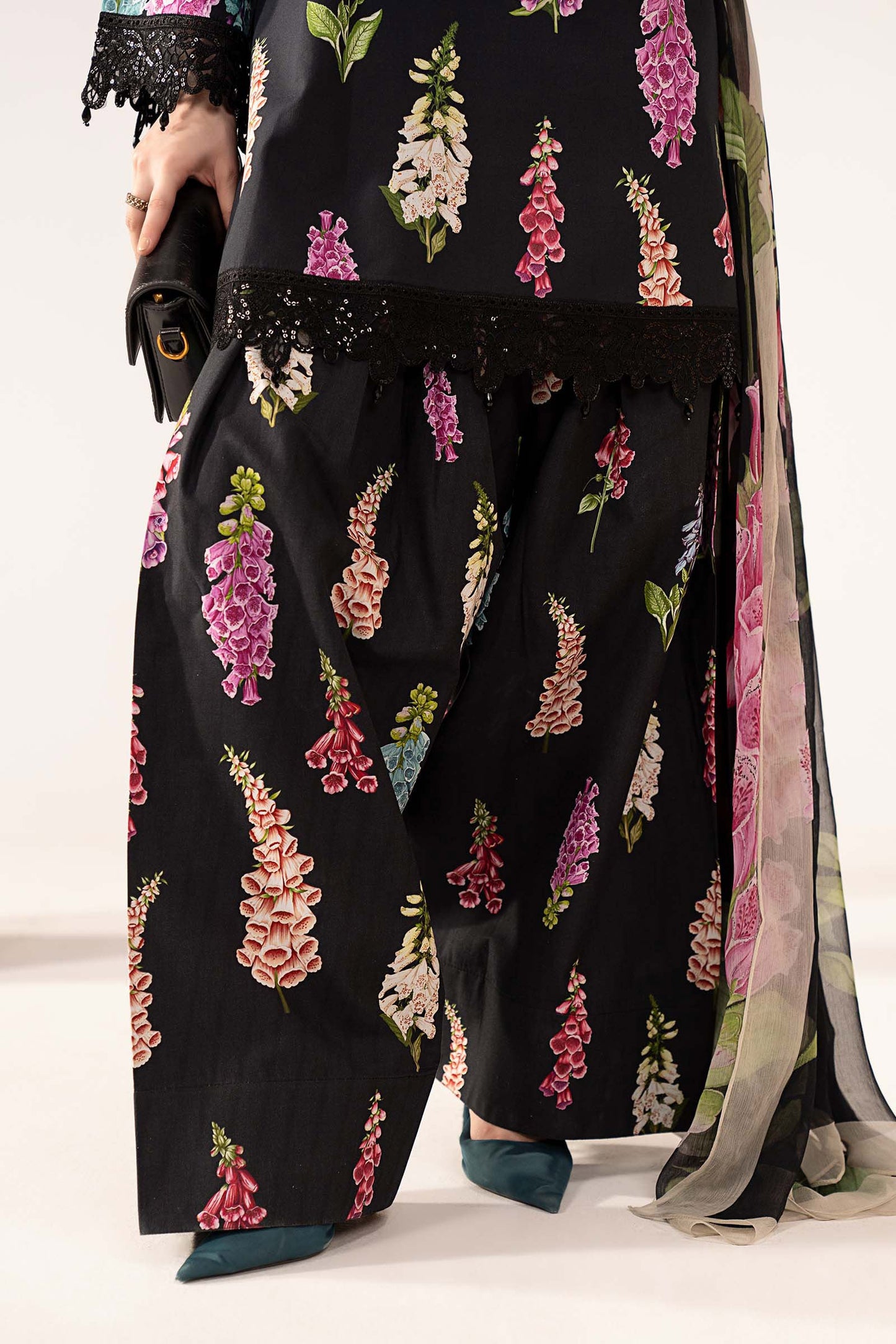 3 Piece Embroidered Lawn Suit - MPS-3005-B-Small