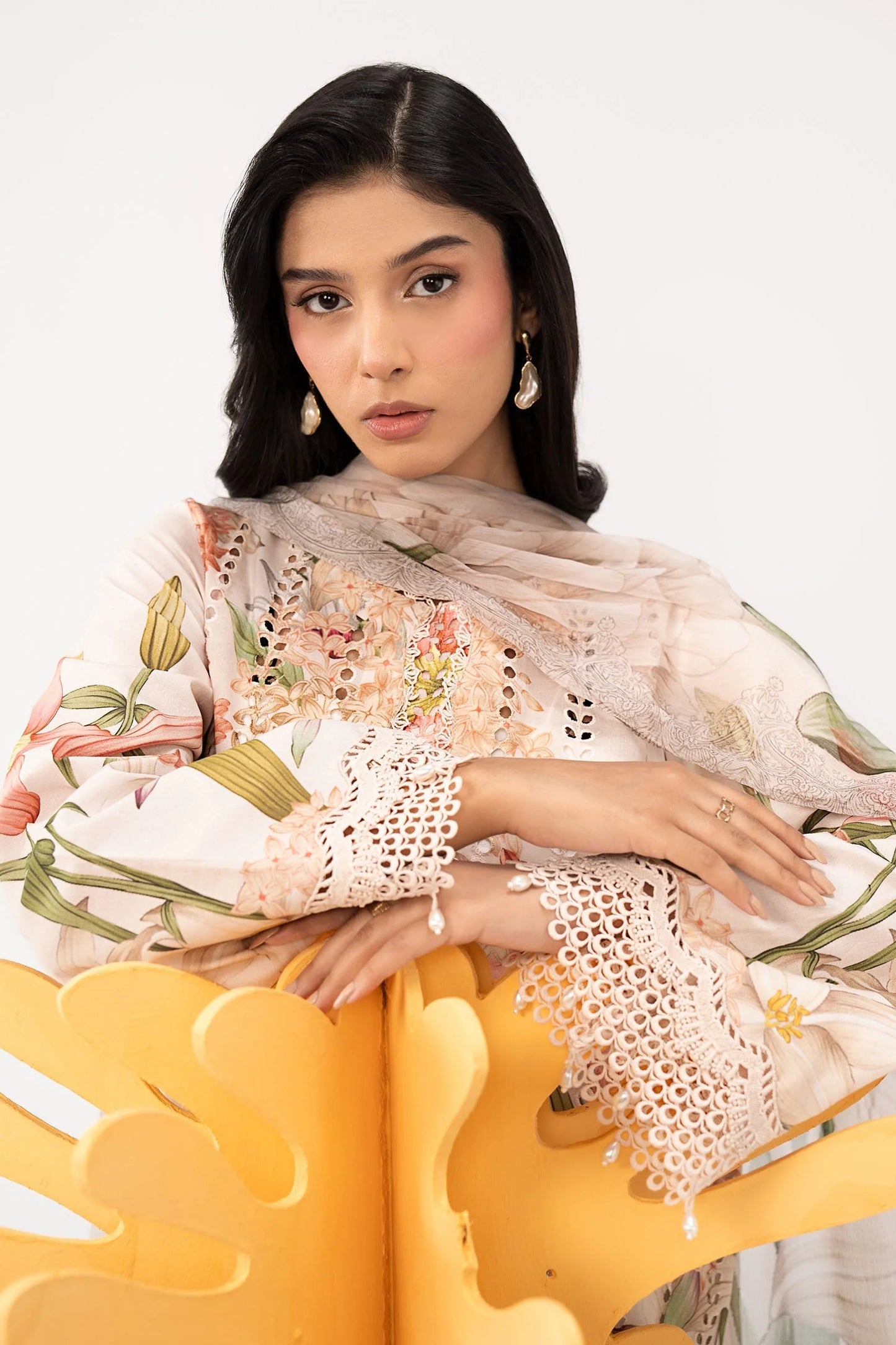 3 Piece Embroidered Lawn Suit - MPS-3006-A-Small