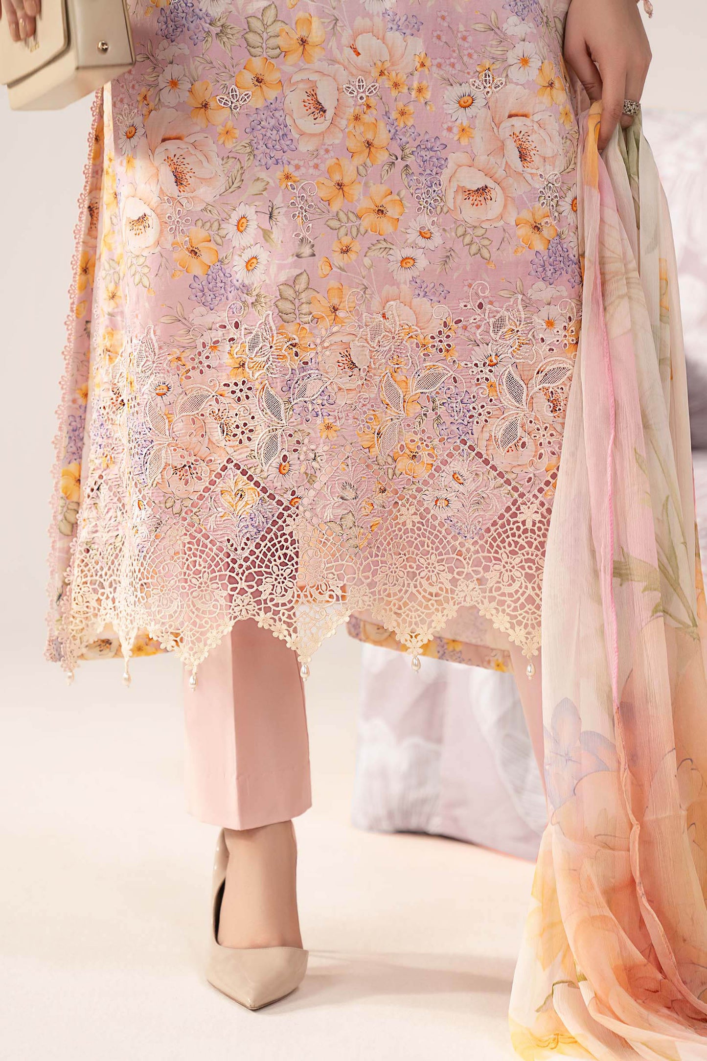 3 Piece Embroidered Lawn Suit - MPS-3007-B-Small