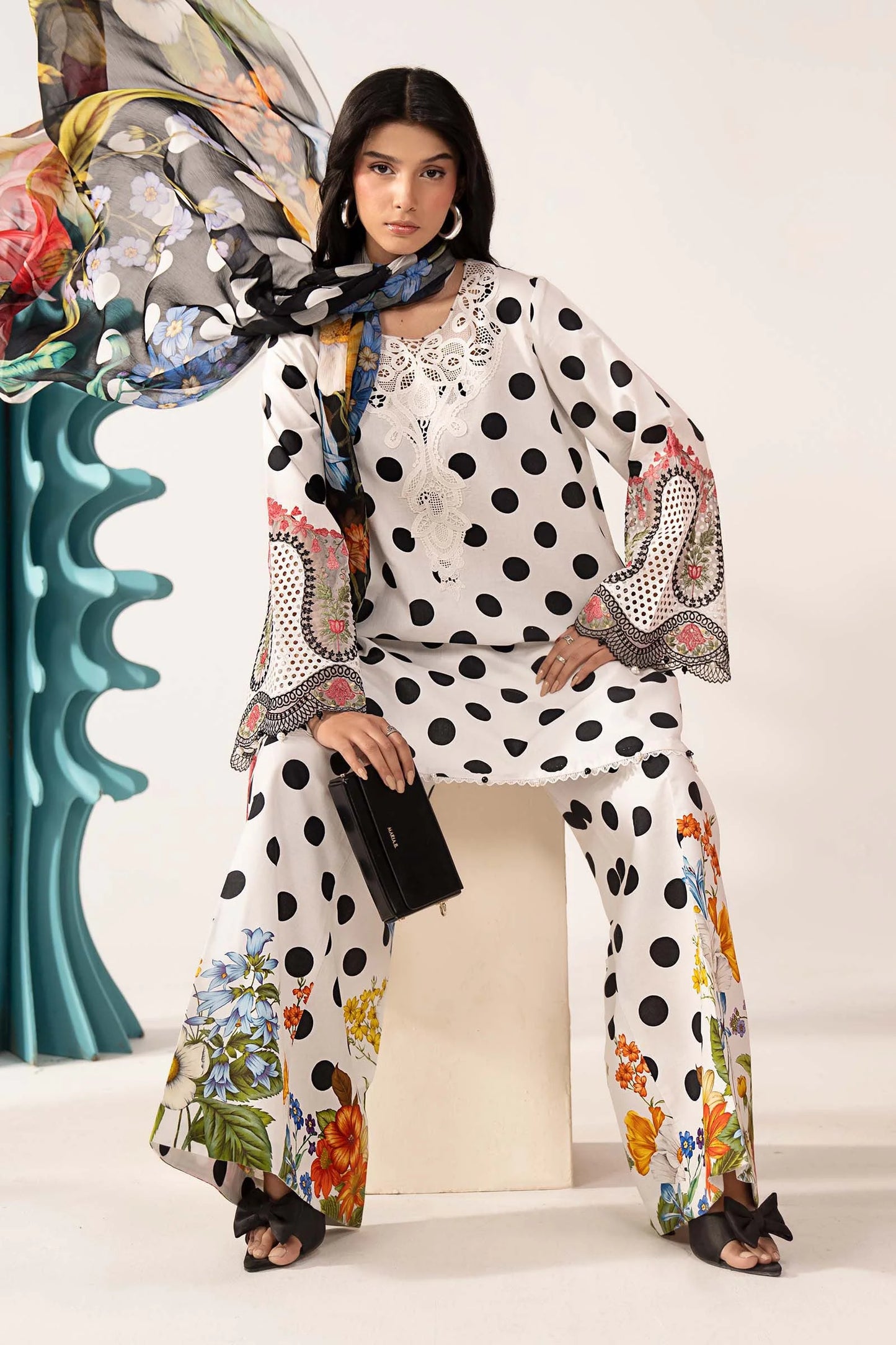 3 Piece Embroidered Lawn Suit - MPS-3008-A-Small