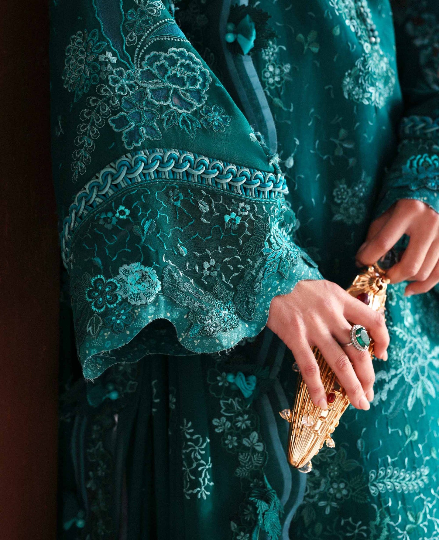 Luna Republic Womenswear