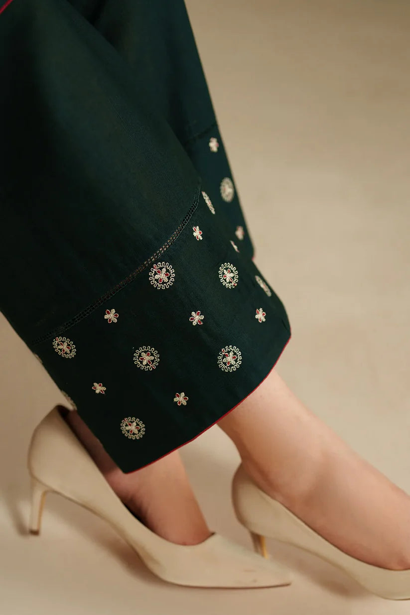 JZ-UW-D0143-0 | EMBROIDERED KHADDAR | Jazmin