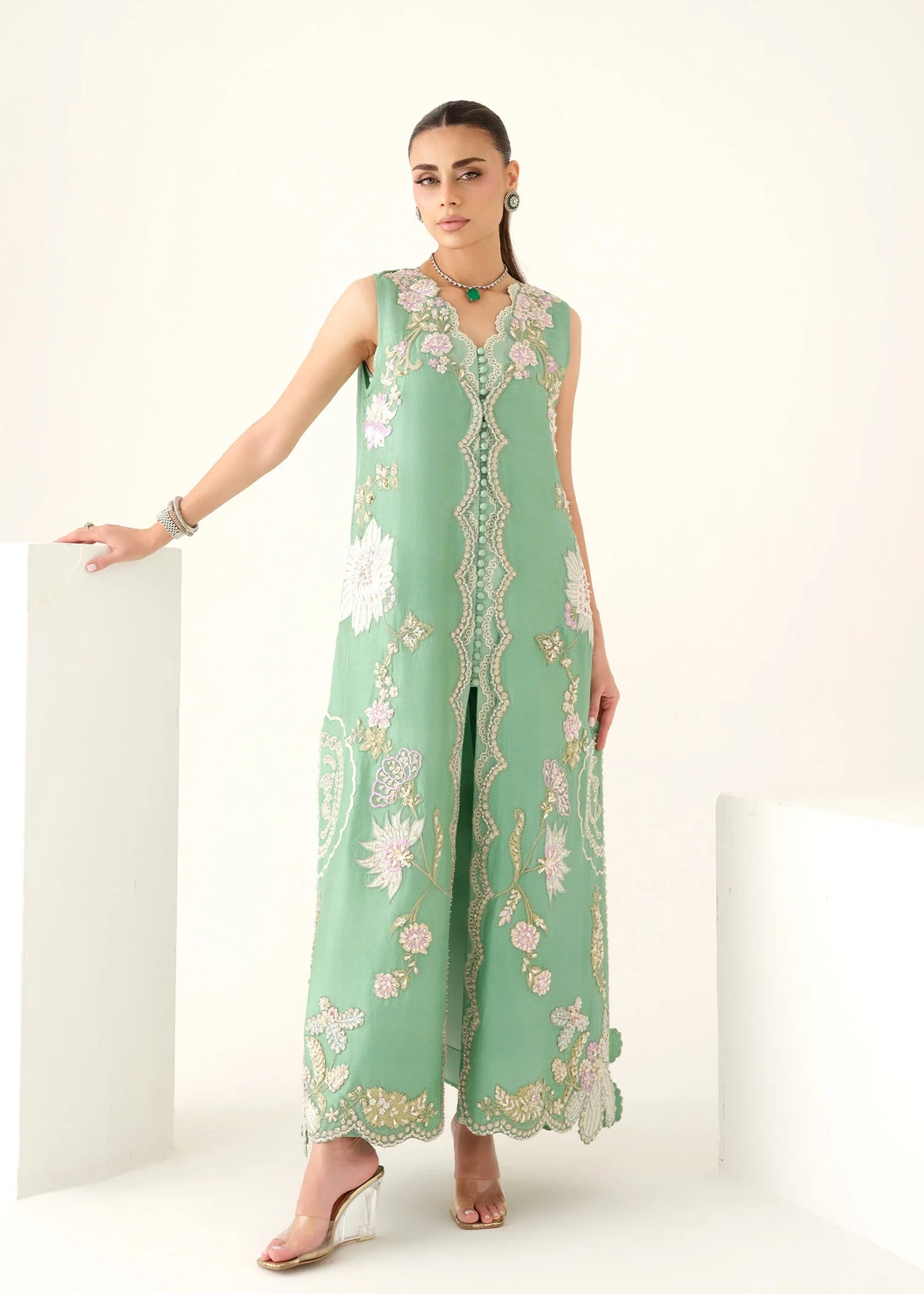 Saira Shakira Nyra Luxury Pret '26 | Seraphine
