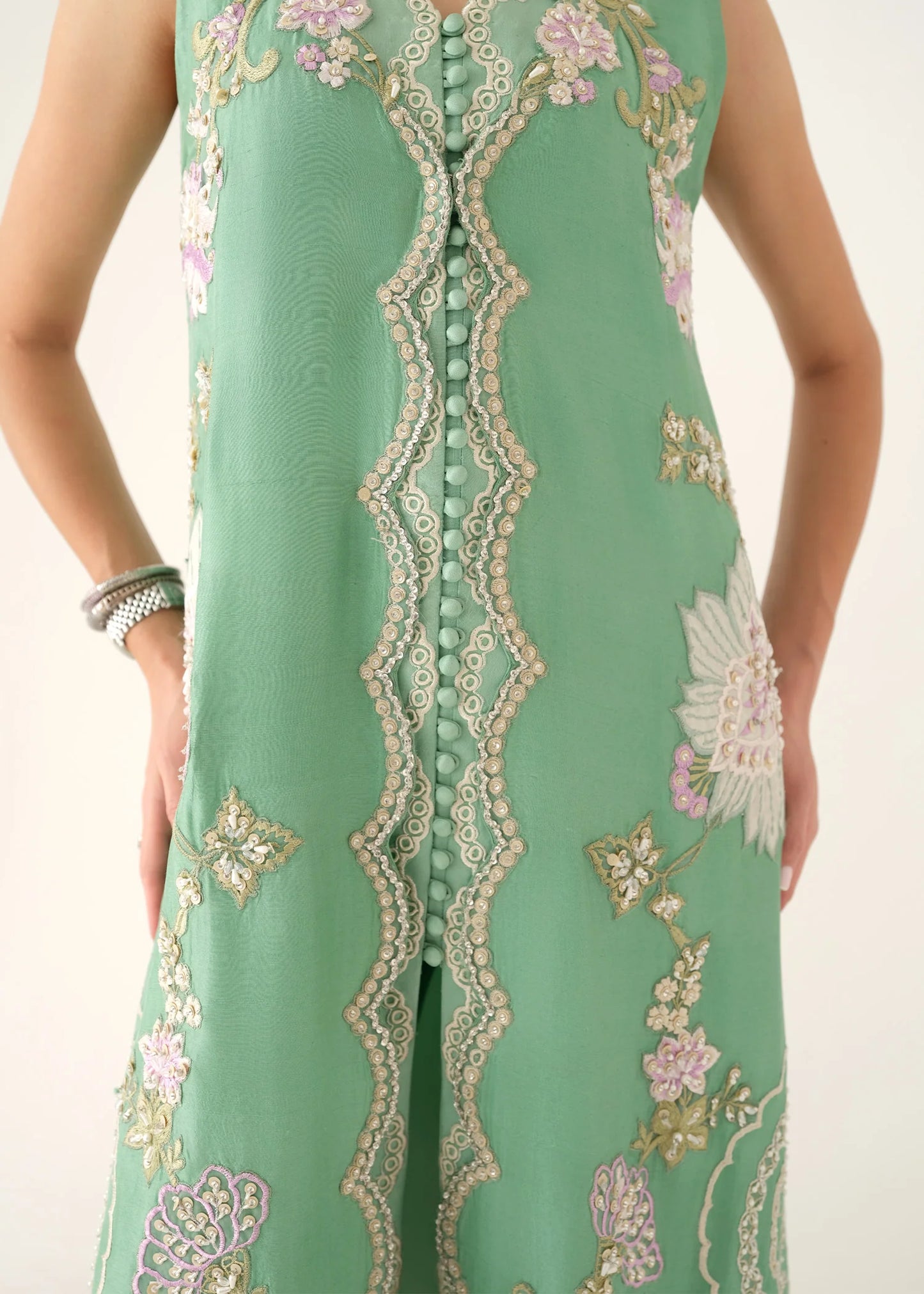 Saira Shakira Nyra Luxury Pret '26 | Seraphine