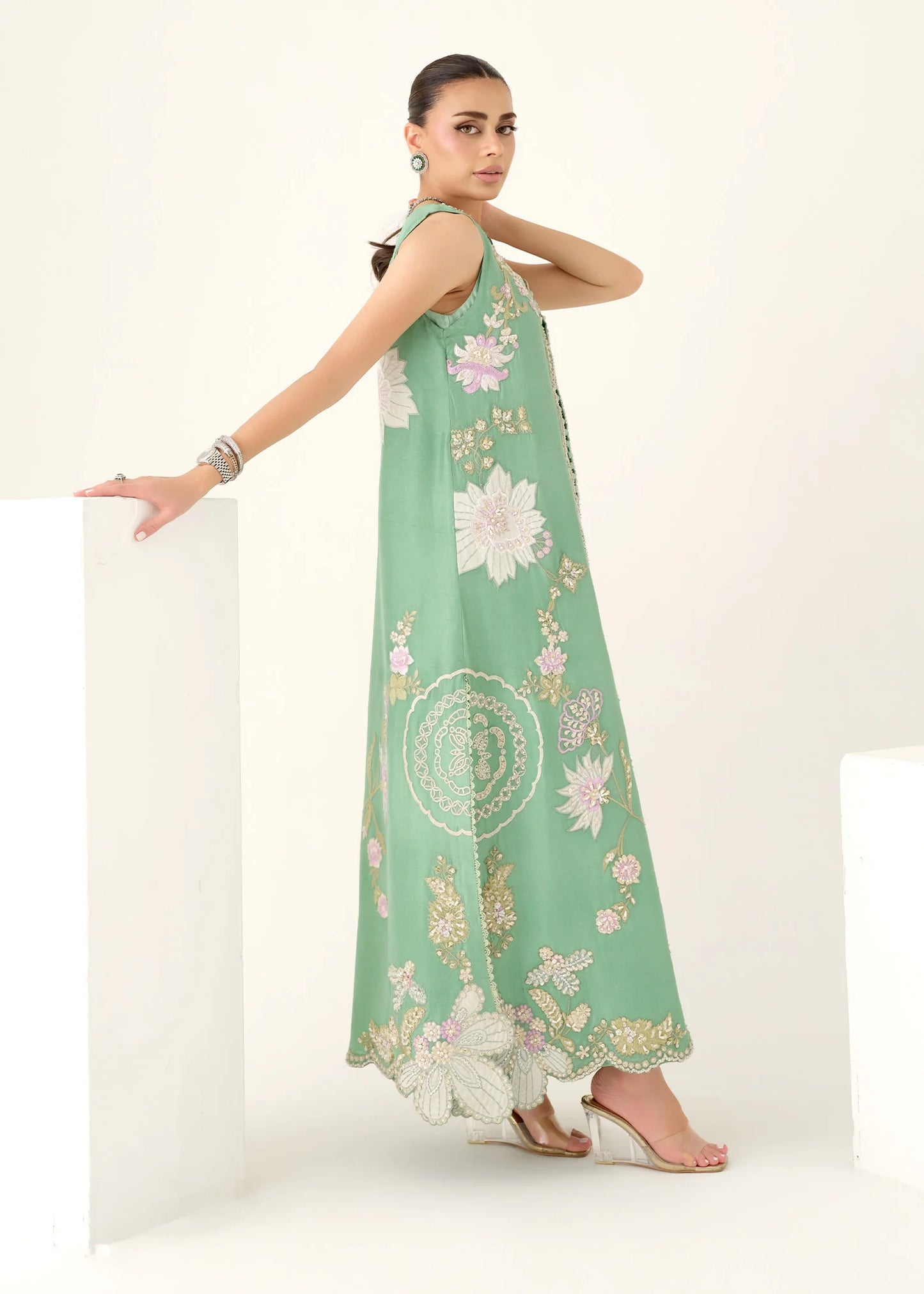 Saira Shakira Nyra Luxury Pret '26 | Seraphine