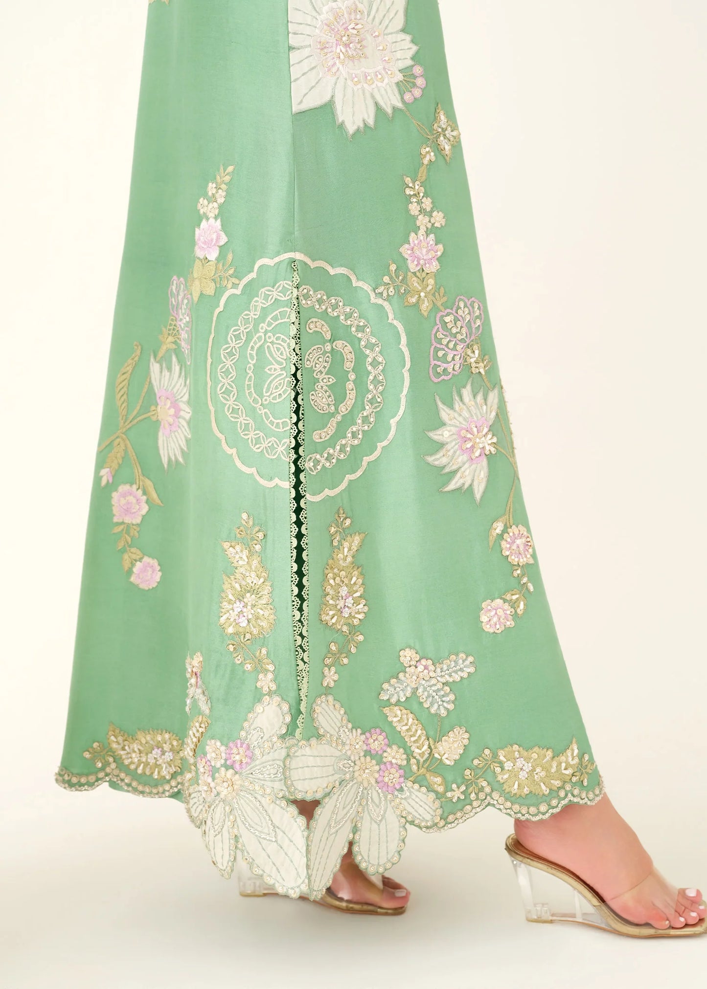 Saira Shakira Nyra Luxury Pret '26 | Seraphine