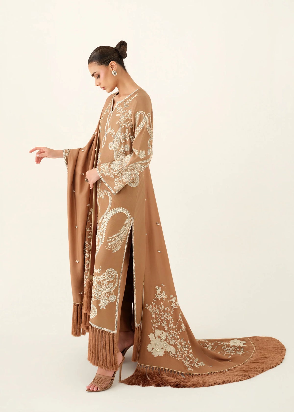 Saira Shakira Nyra Luxury Pret '26 | Evadine