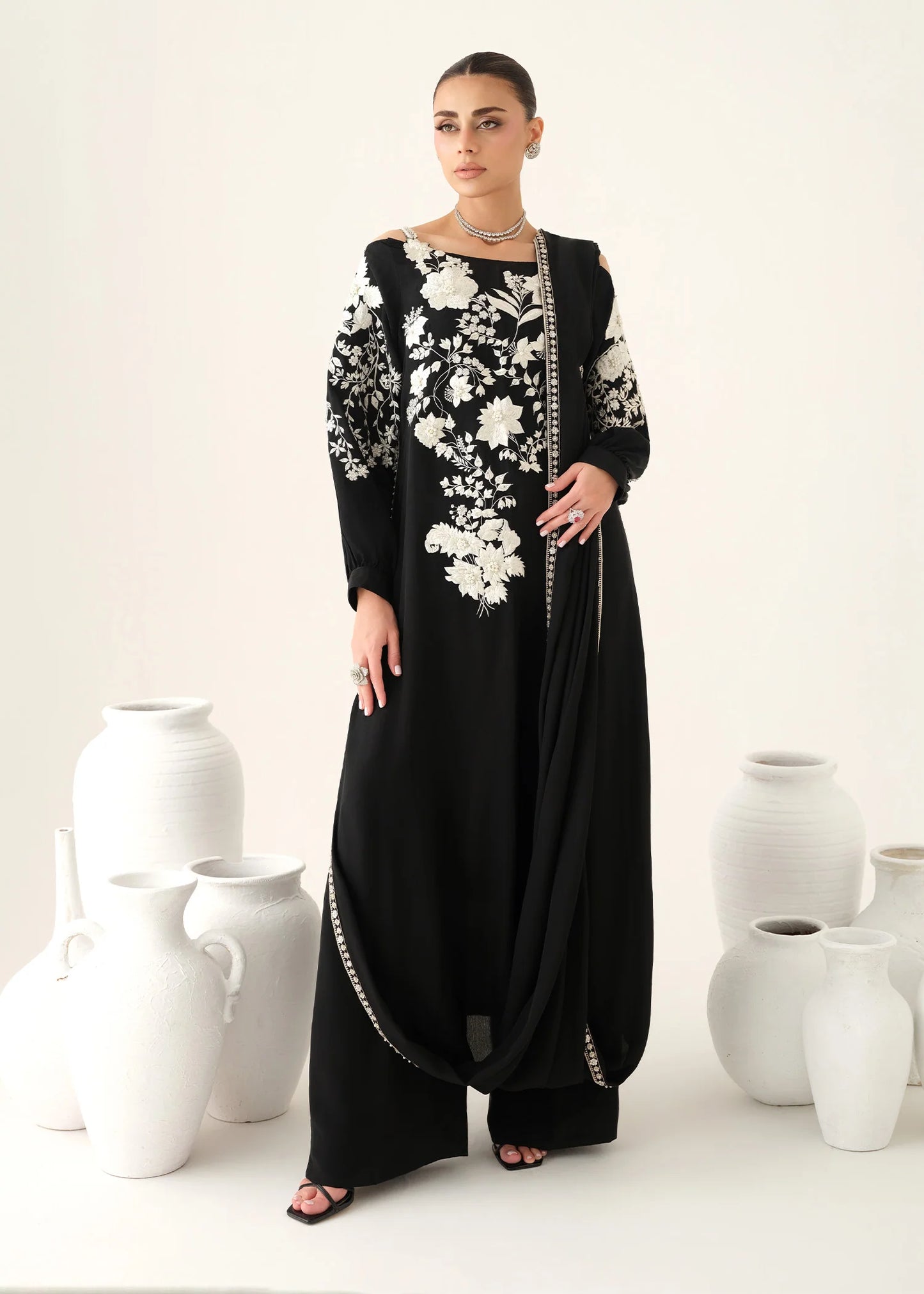 Saira Shakira Nyra Luxury Pret '26 | Odette