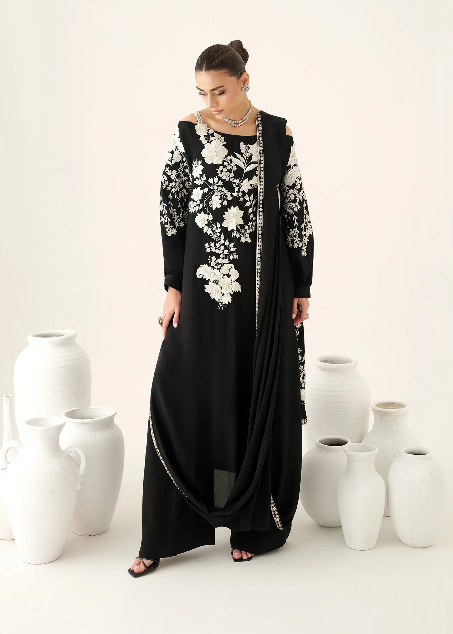 Saira Shakira Nyra Luxury Pret '26 | Odette