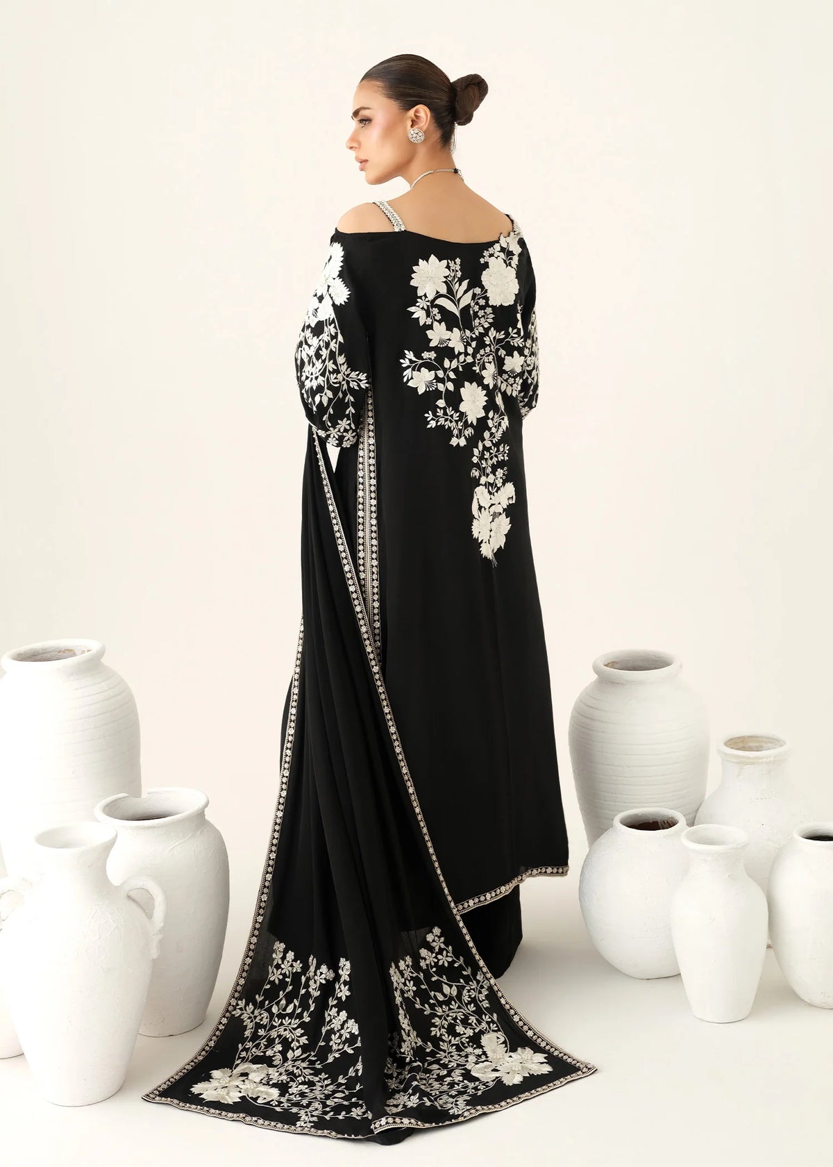 Saira Shakira Nyra Luxury Pret '26 | Odette