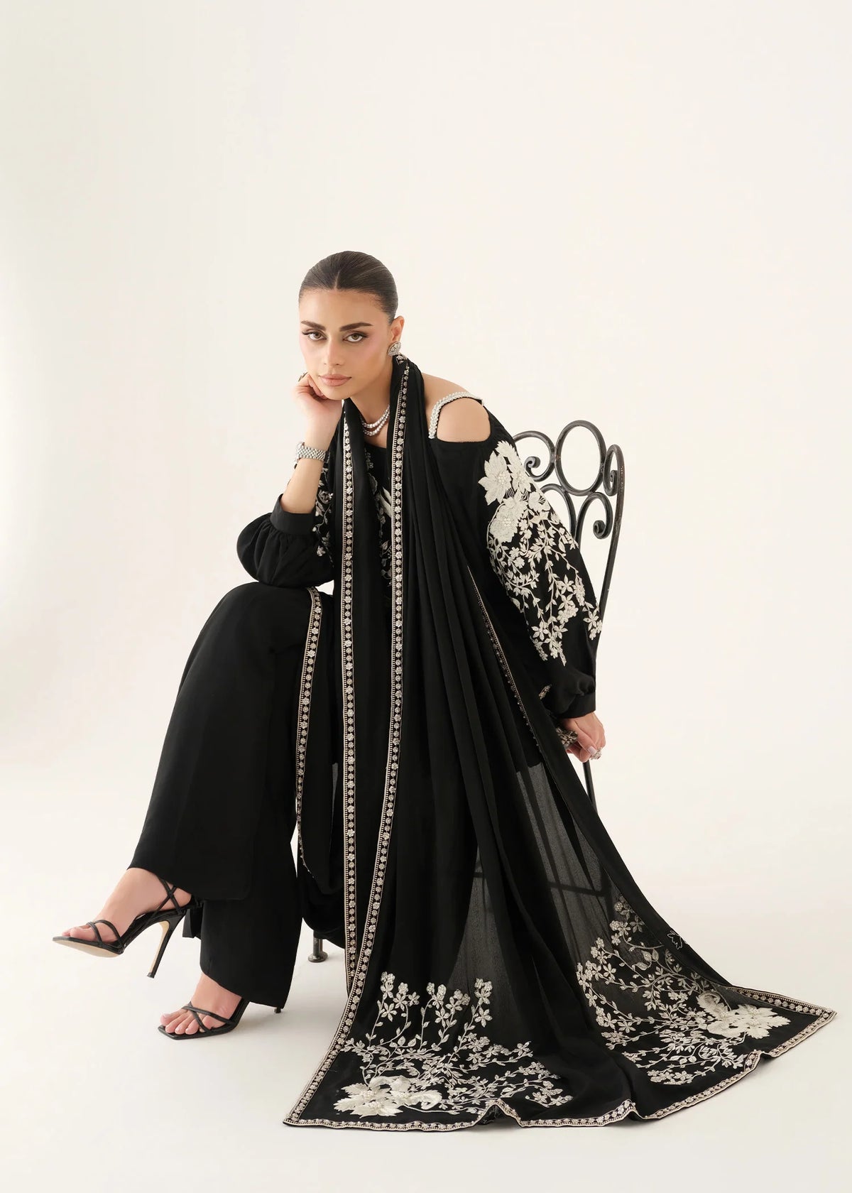 Saira Shakira Nyra Luxury Pret '26 | Odette