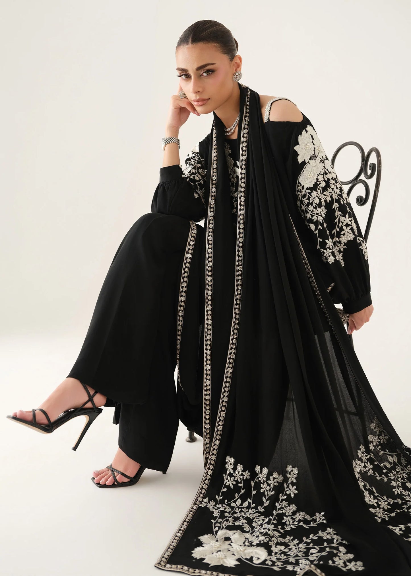 Saira Shakira Nyra Luxury Pret '26 | Odette