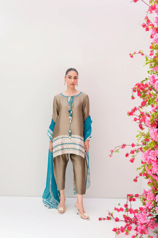 Flairs Studio Stelle Eid Edit II'25- Smokey Beach