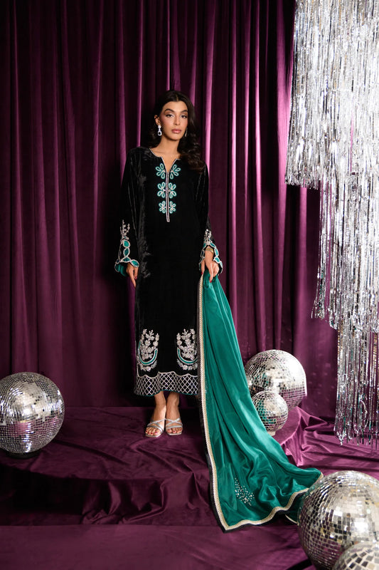 Flairs Studio Mara Velvet Luxe '25 - Black Pearl