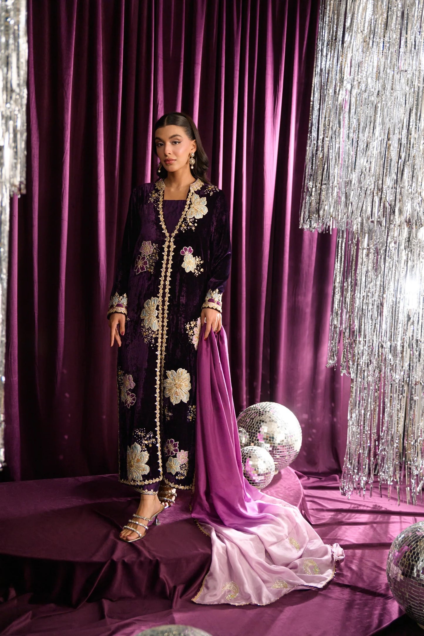 Flairs Studio Mara Velvet Luxe '25 - Petal