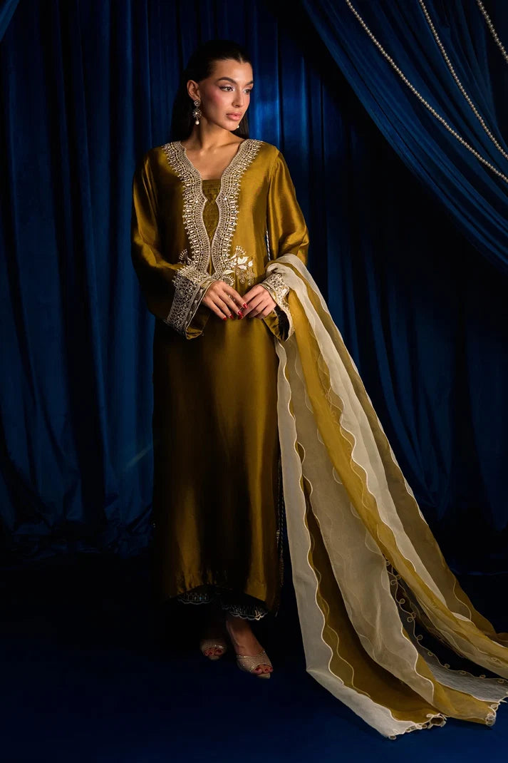 Cally Caramel | Ayra Festive Formals '26 | Flairs Studio