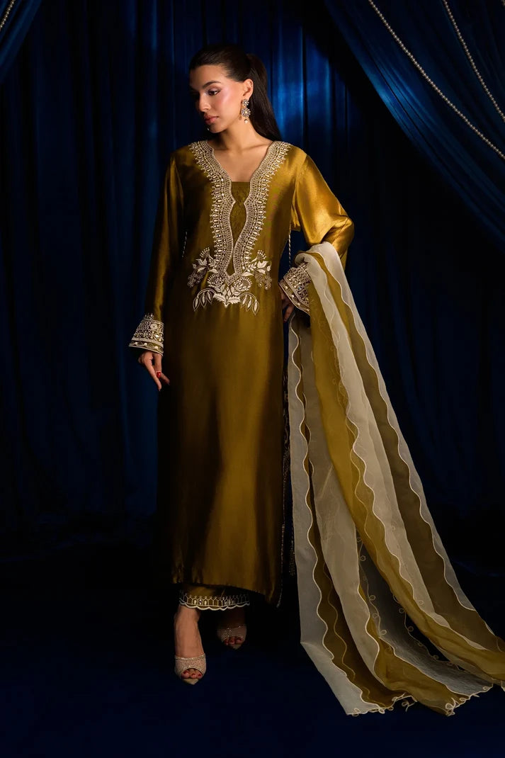 Cally Caramel | Ayra Festive Formals '26 | Flairs Studio