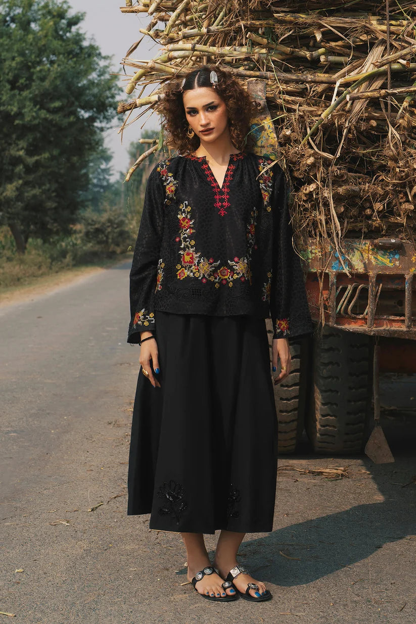 JET BLACK | E0622/119/902 | Boho Look Book | Ethnc