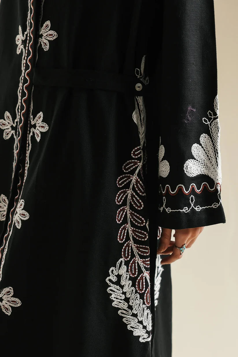 JET BLACK | E0647/119/902 | Boho Look Book | Ethnc