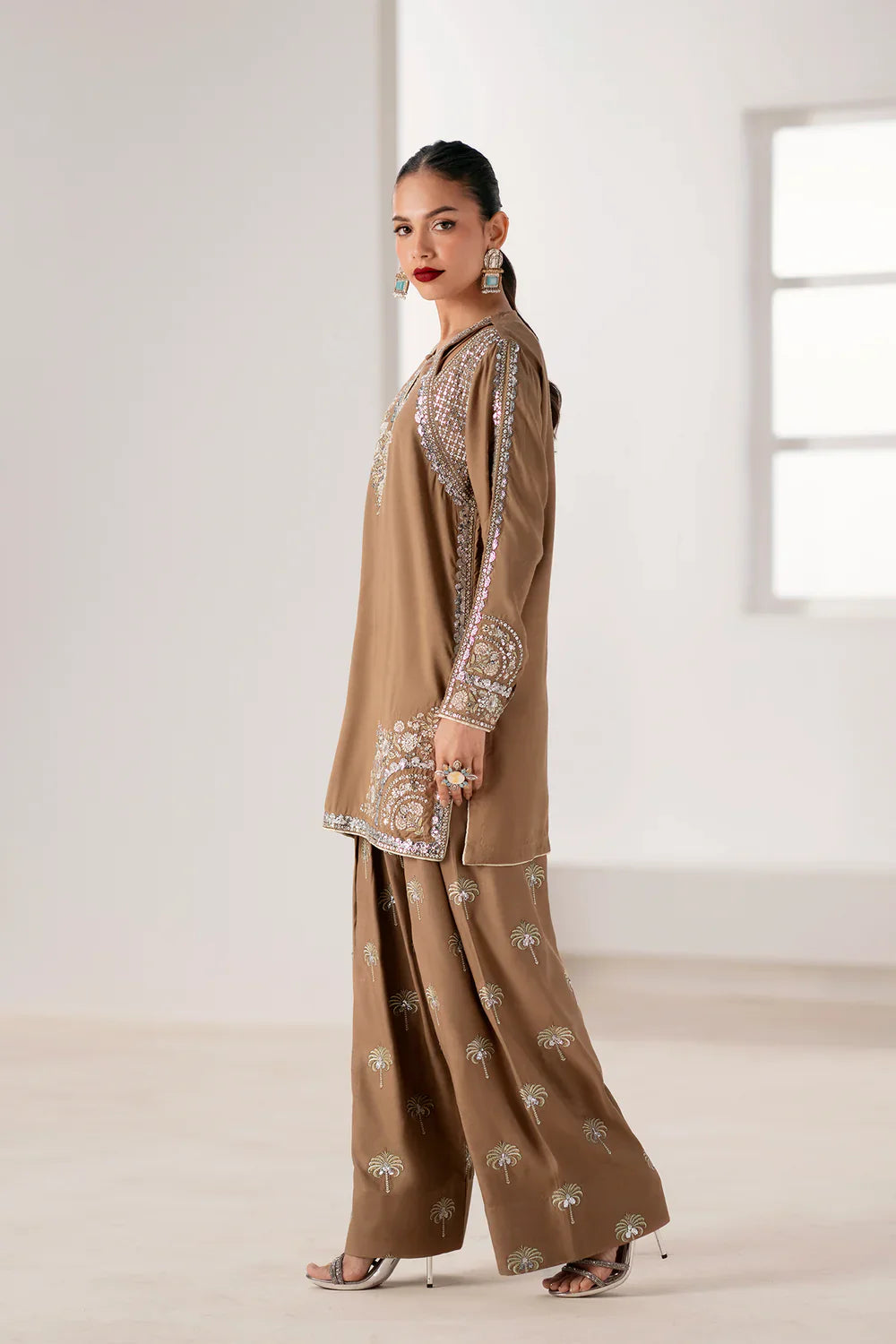 Ethnc Boutique A/W '25 - E0921/104/816
