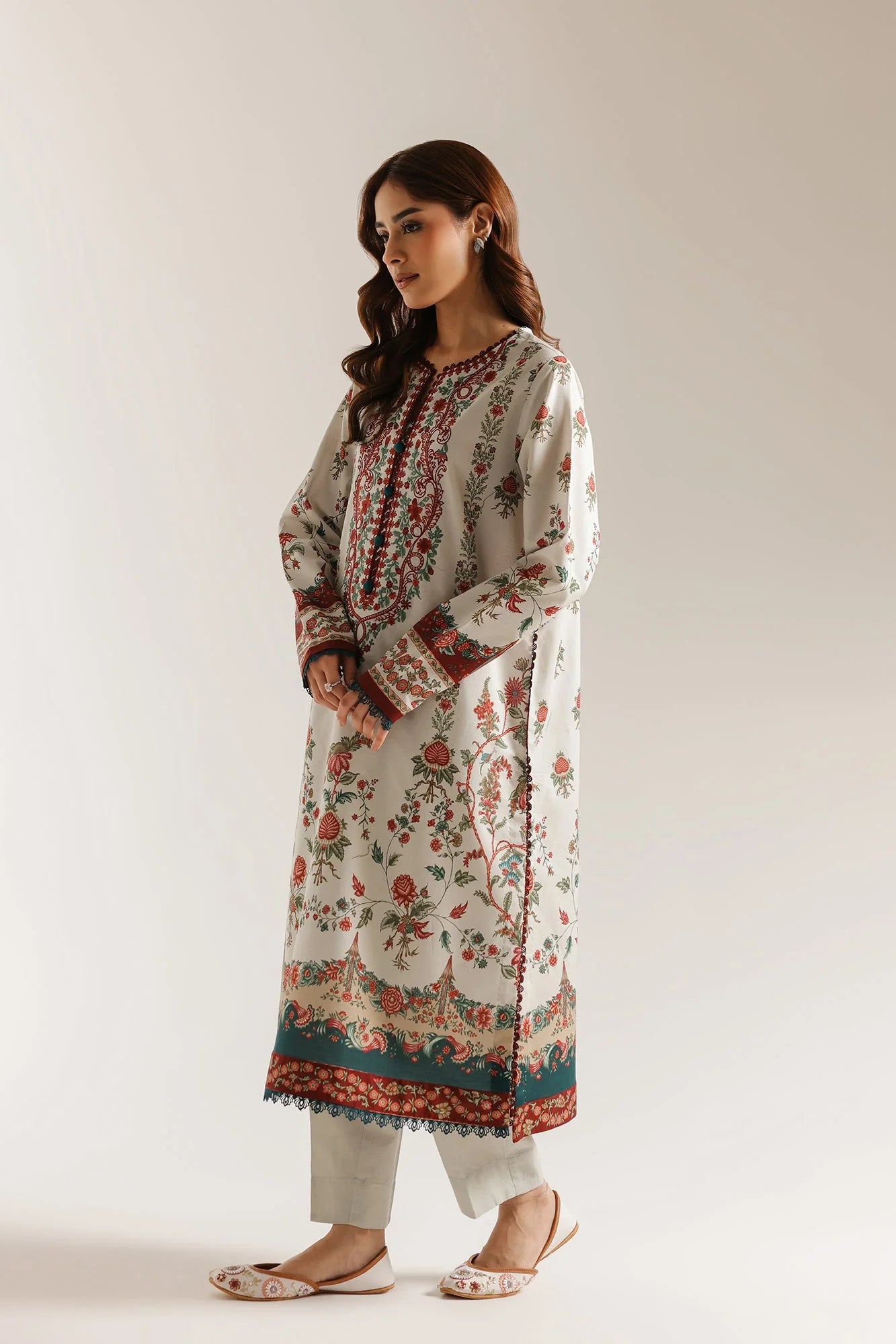 ETHNC EMBROIDERED SUIT (E1003/203/319)