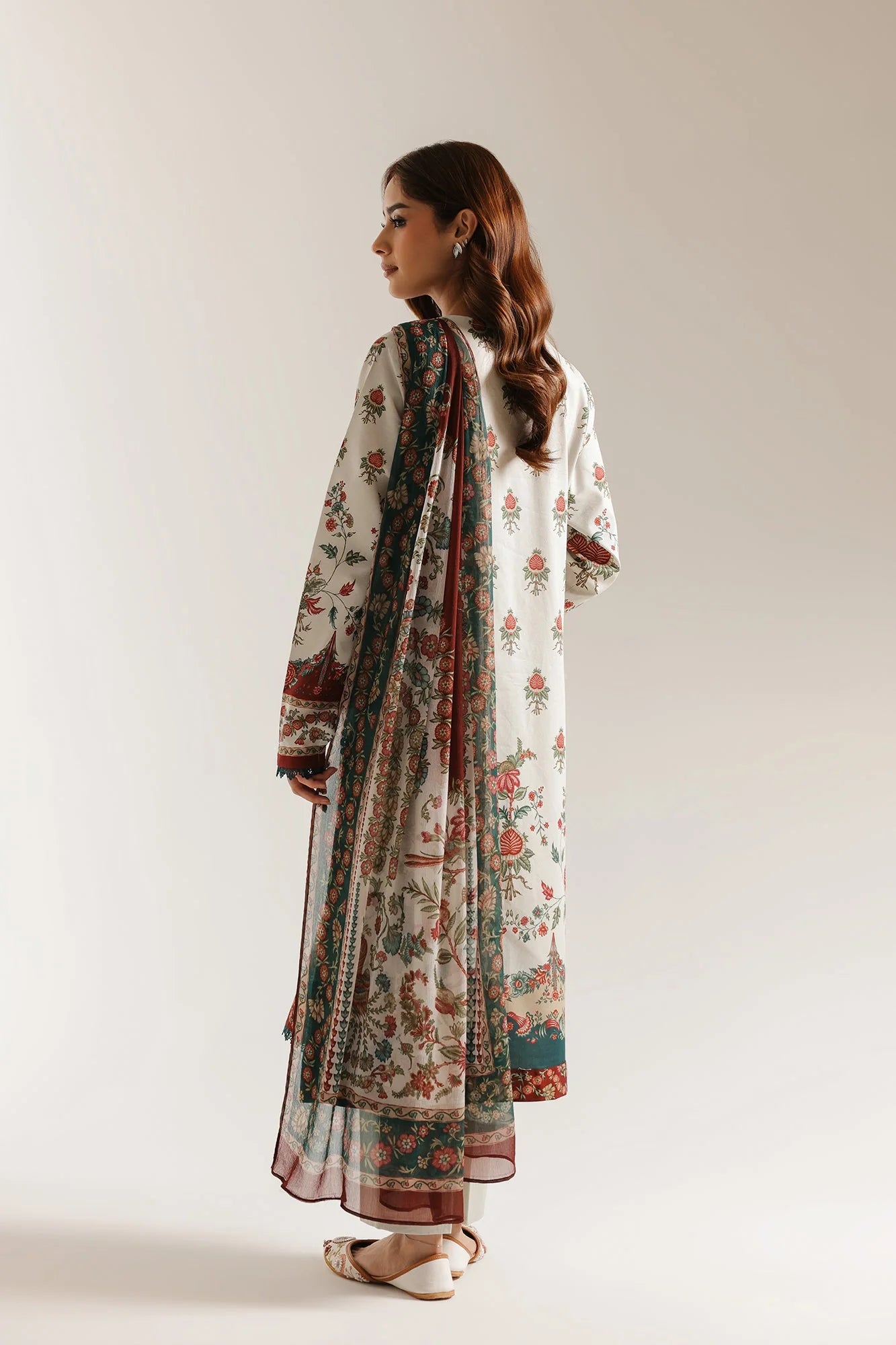 ETHNC EMBROIDERED SUIT (E1003/203/319)