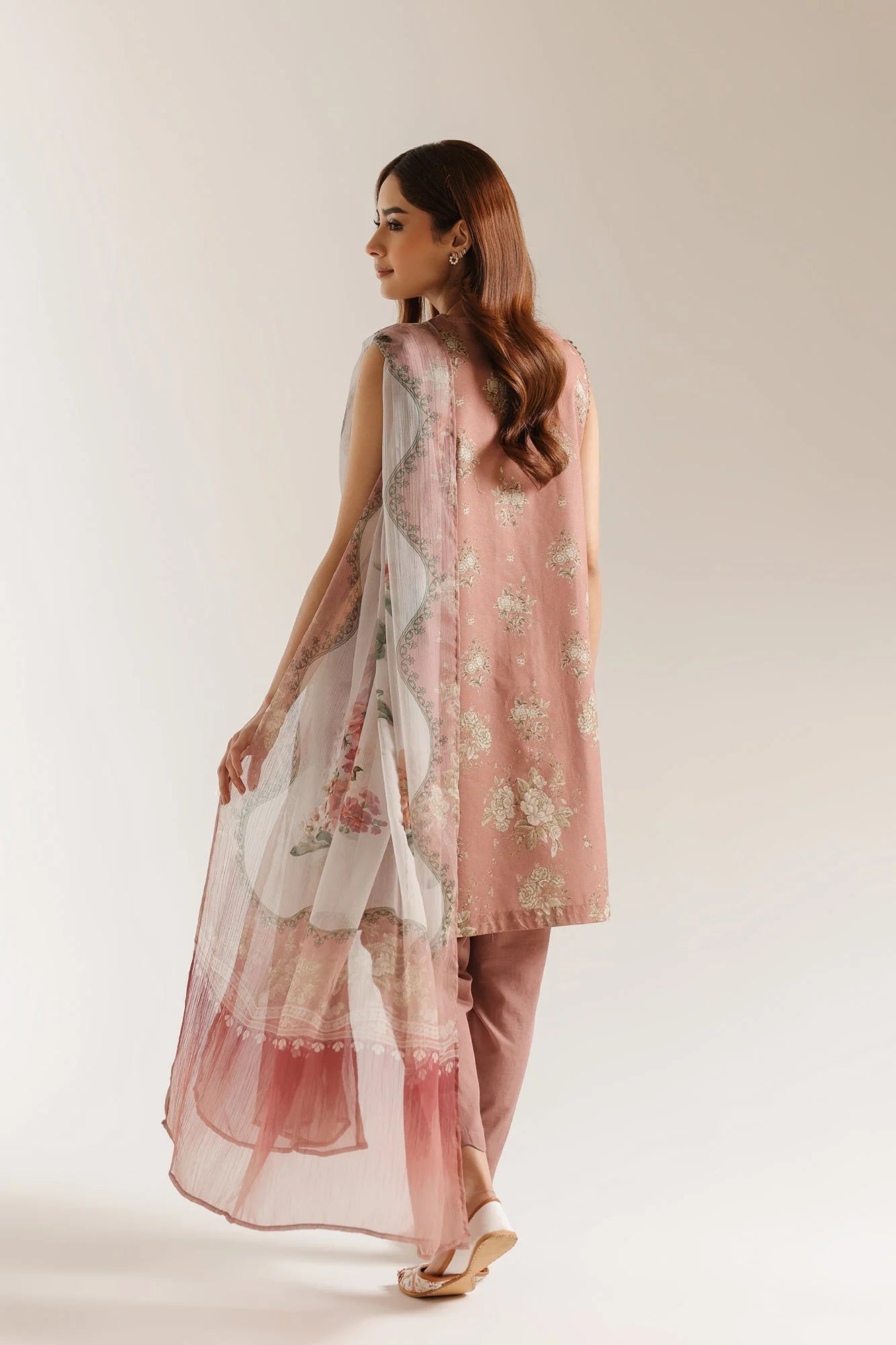 ETHNC EMBROIDERED SUIT (E1005/203/805)