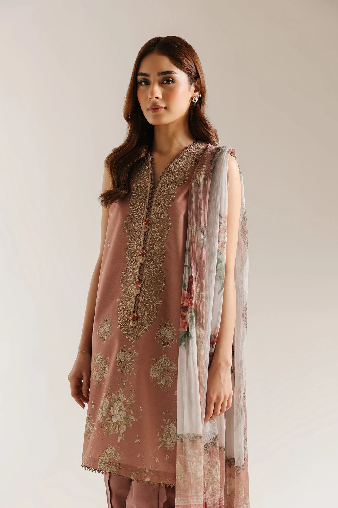 ETHNC EMBROIDERED SUIT (E1005/203/805)