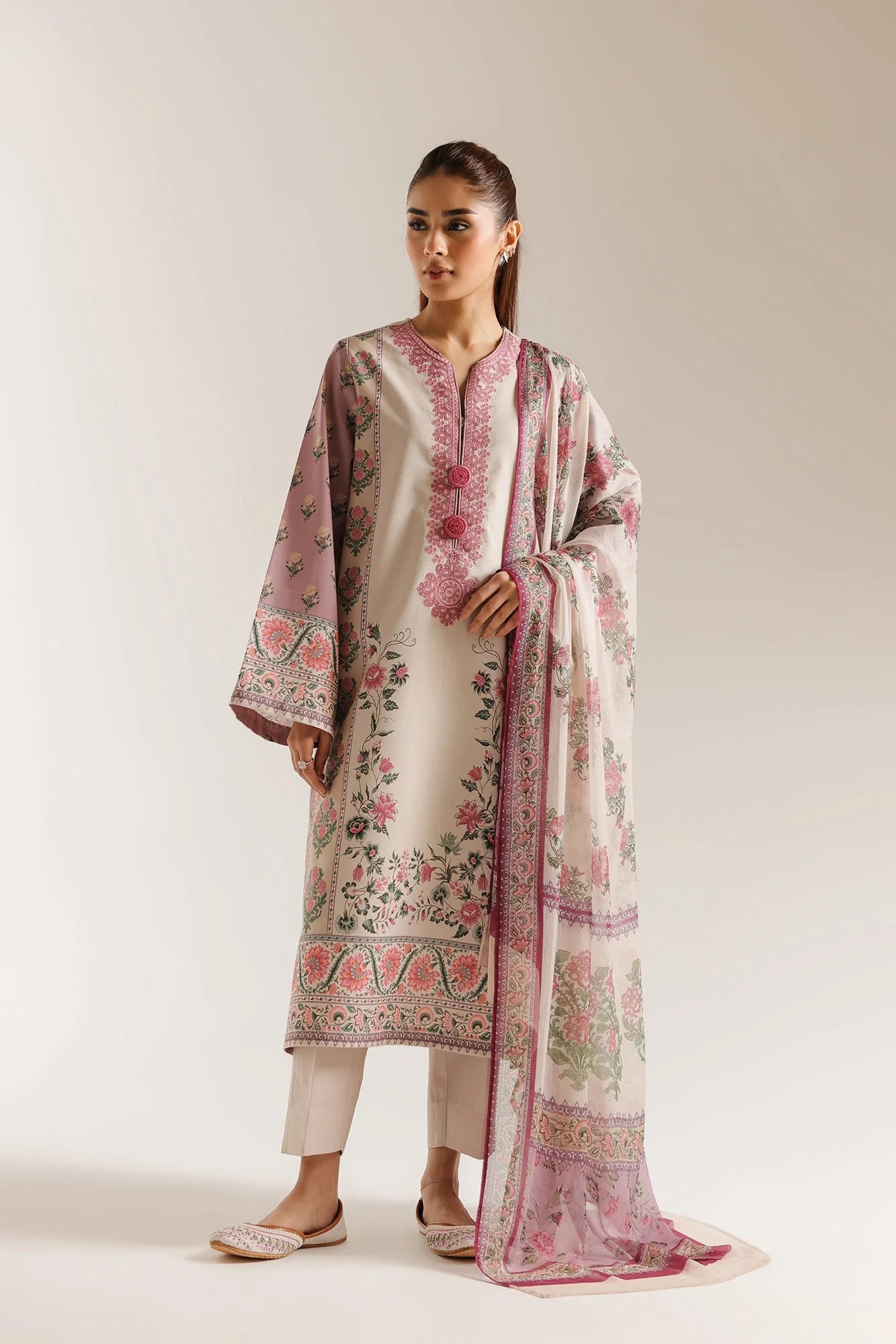 ETHNC EMBROIDERED SUIT (E1008/203/530)