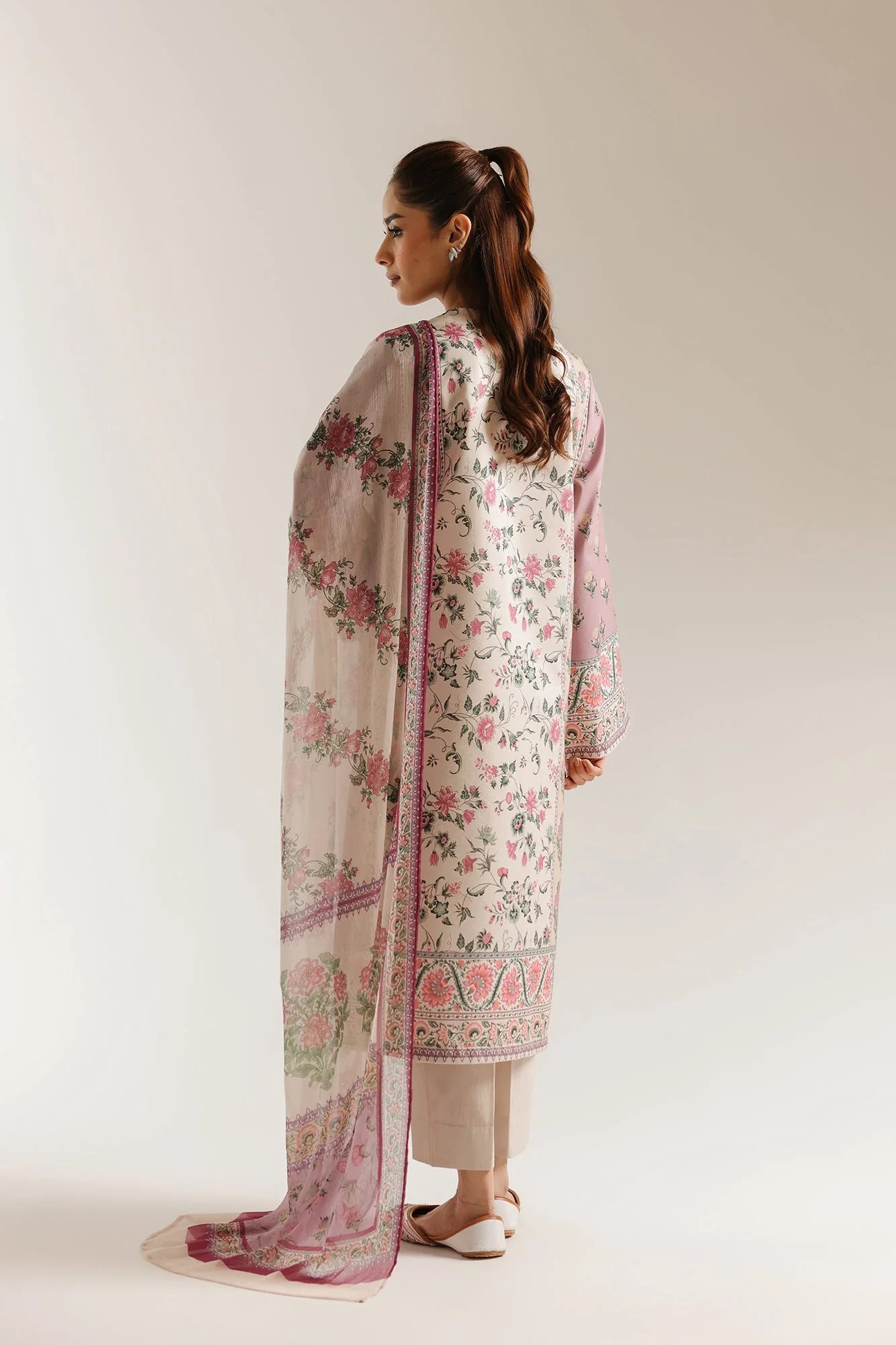 ETHNC EMBROIDERED SUIT (E1008/203/530)
