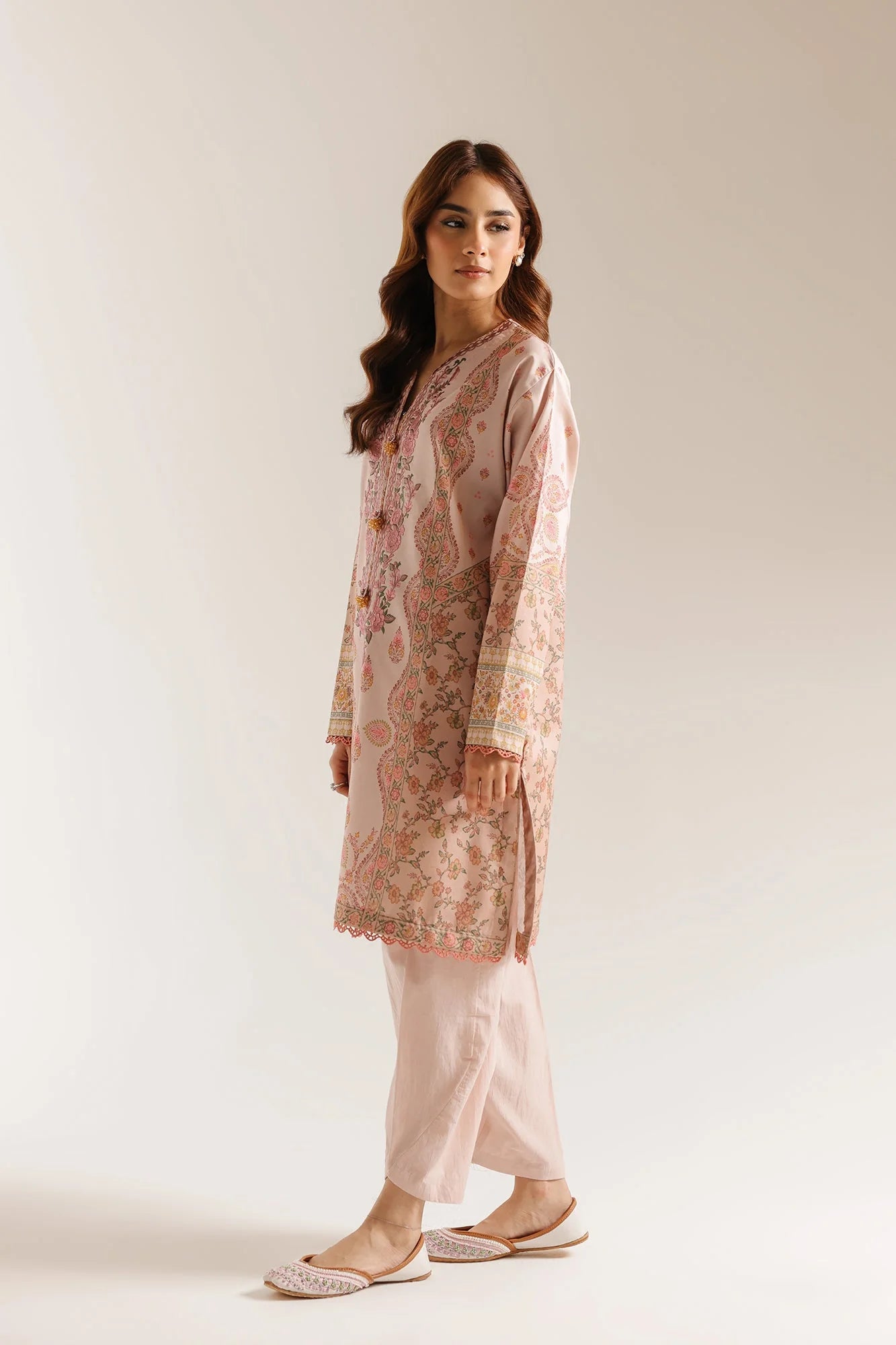 ETHNC EMBROIDERED SUIT (E1010/203/813)