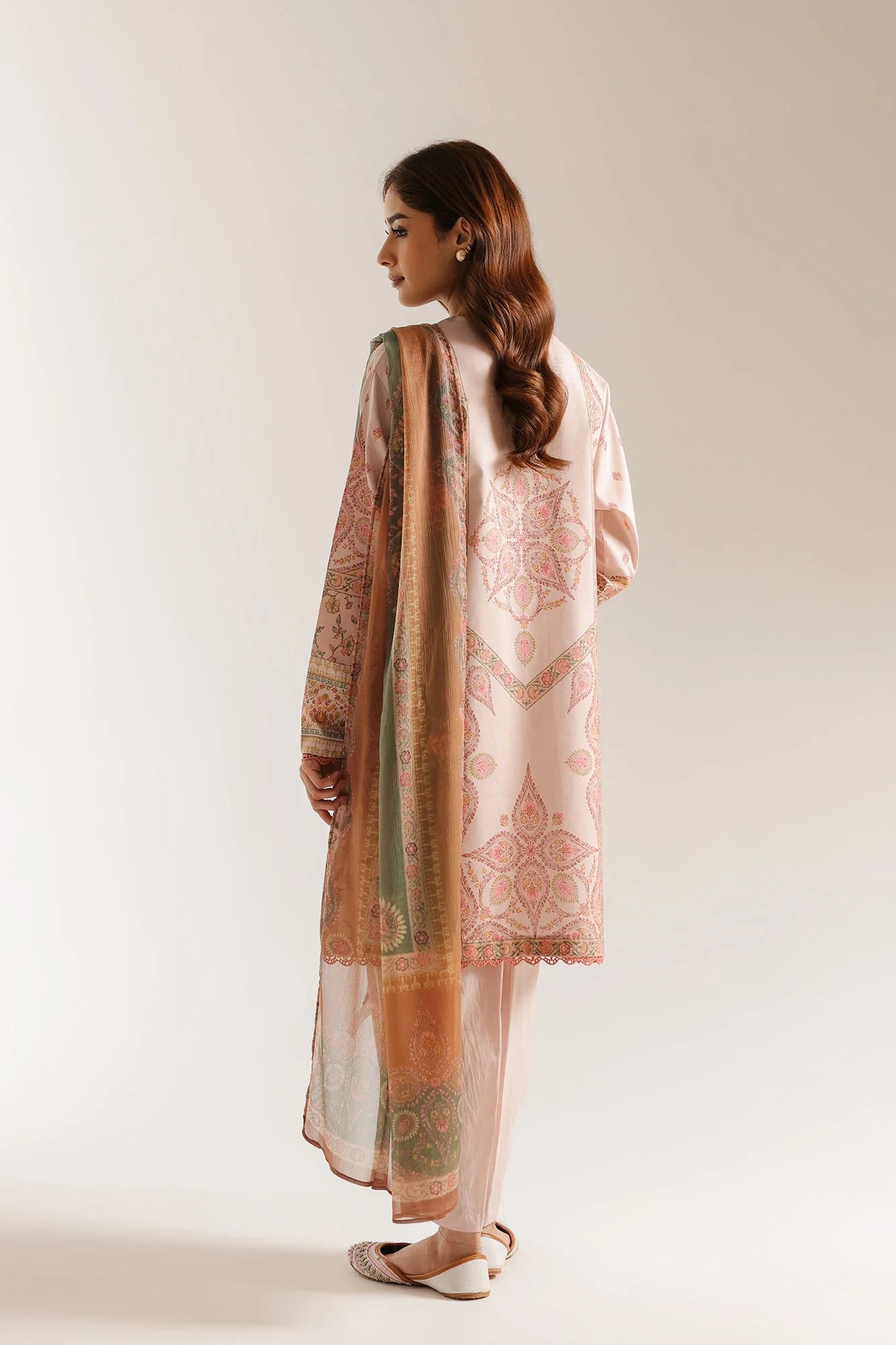 ETHNC EMBROIDERED SUIT (E1010/203/813)