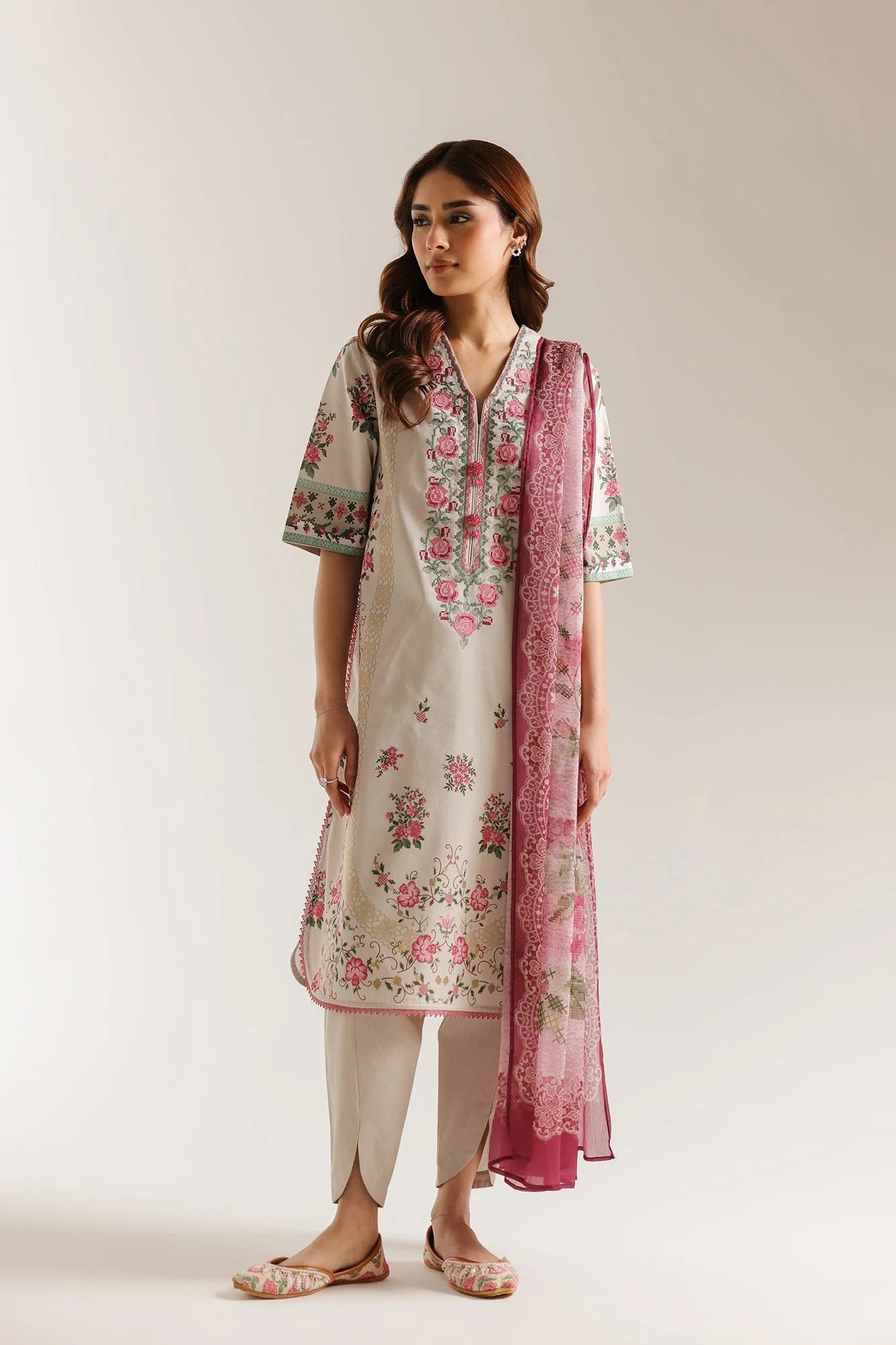 ETHNC EMBROIDERED SUIT (E1015/203/524)