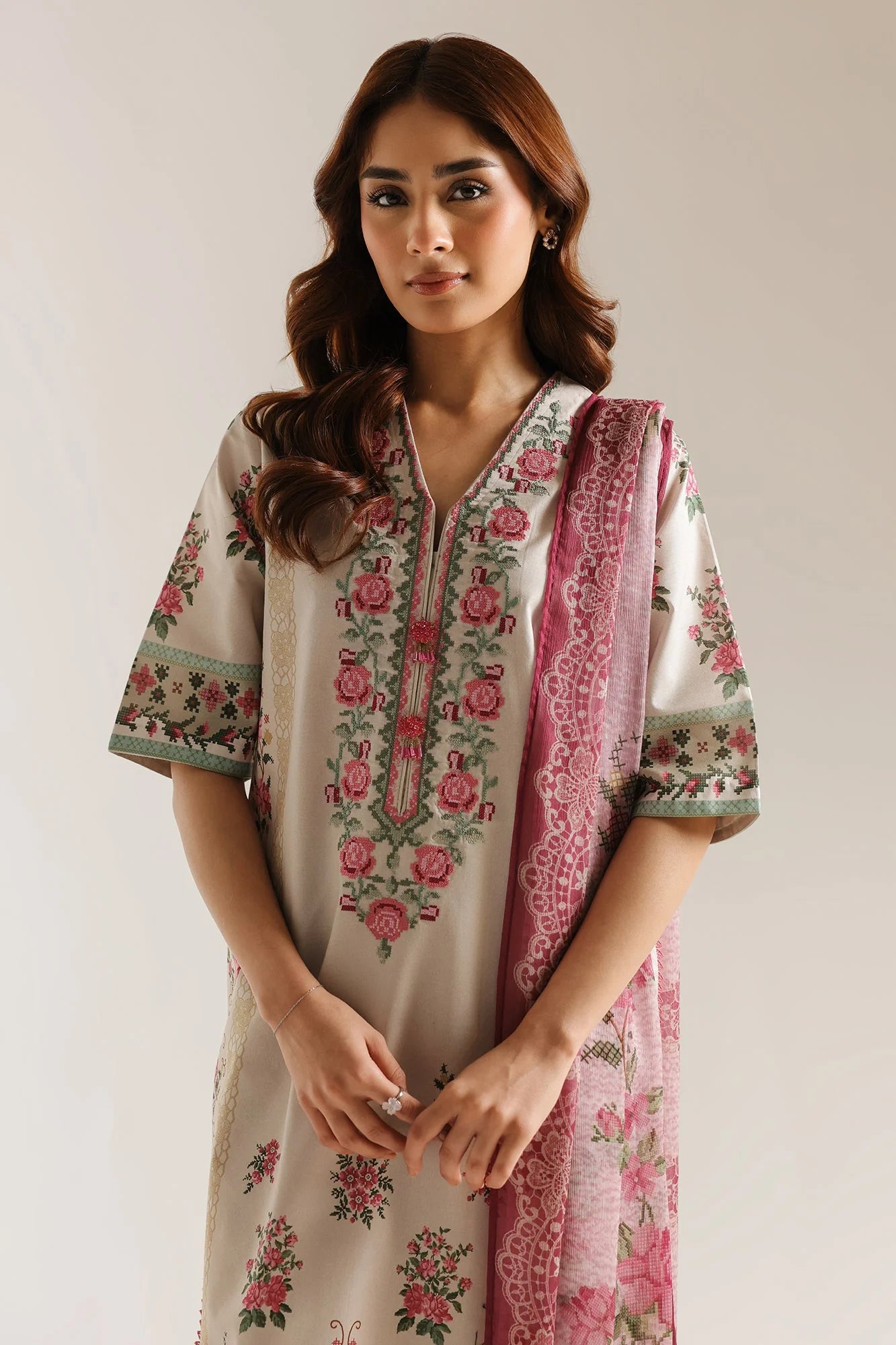 ETHNC EMBROIDERED SUIT (E1015/203/524)