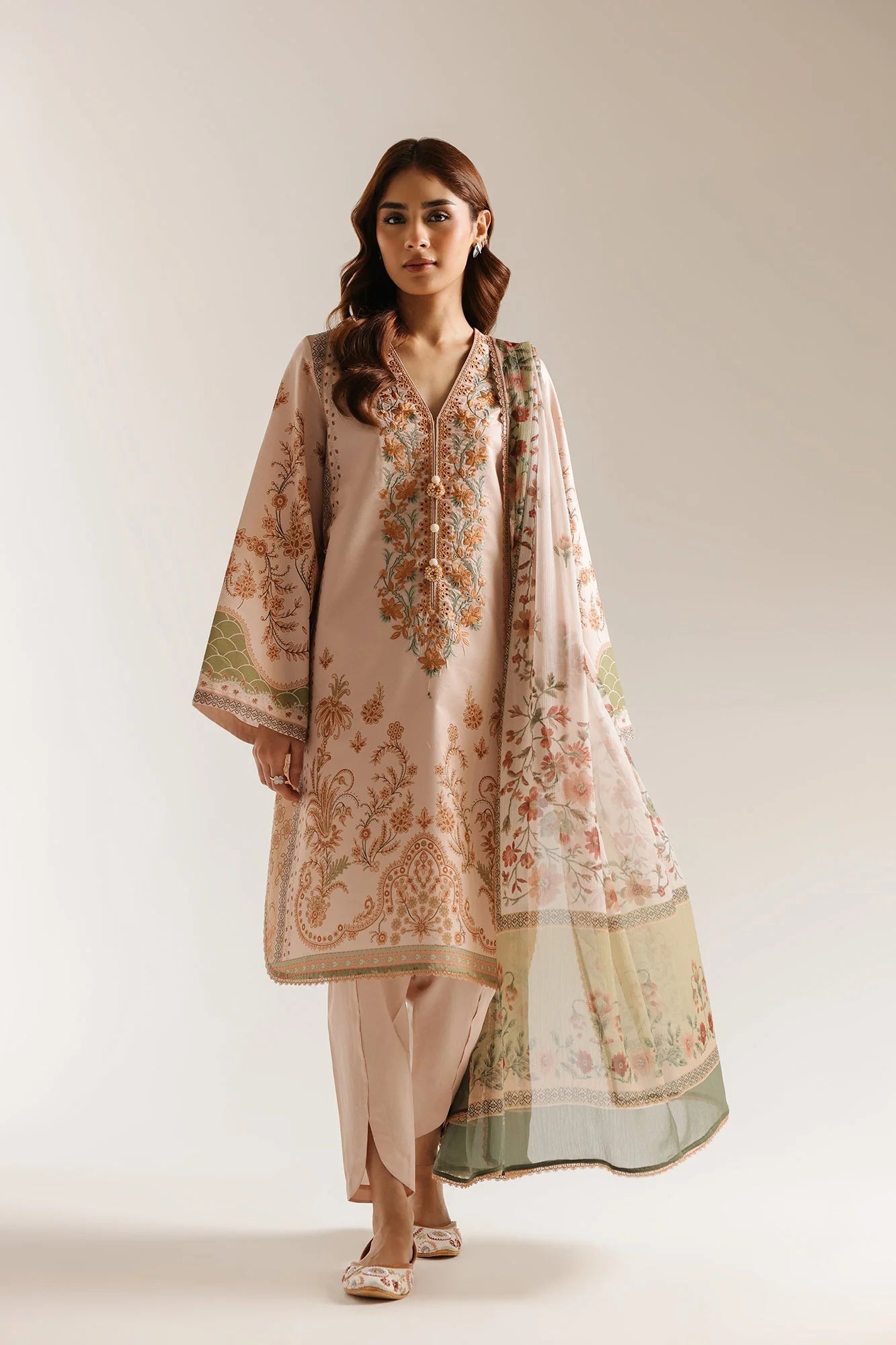 ETHNC EMBROIDERED SUIT (E1019/203/814)