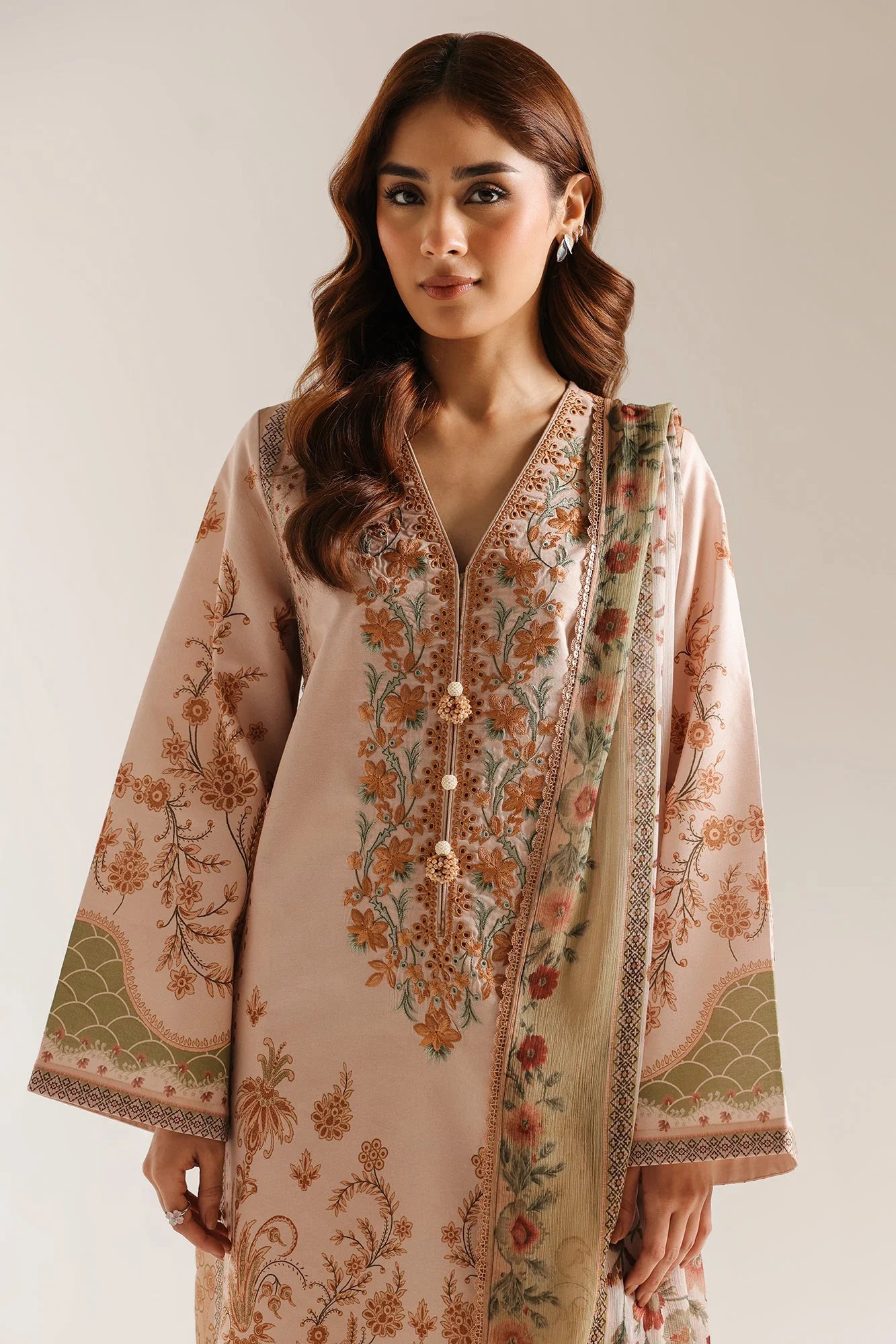 ETHNC EMBROIDERED SUIT (E1019/203/814)