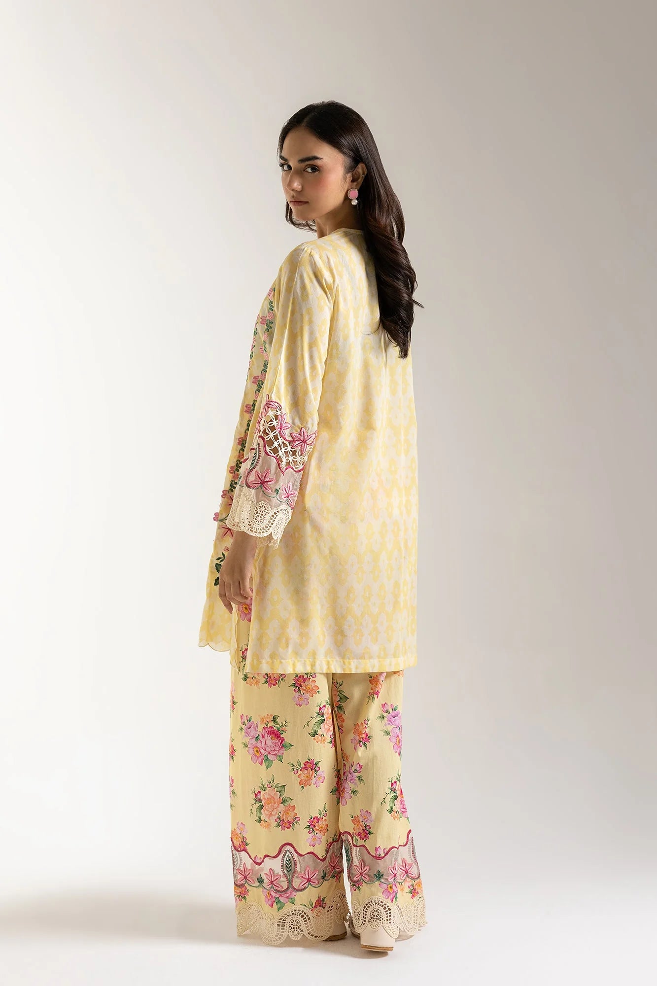 EMBROIDERED SUIT E3266/103/101 | Ethnc