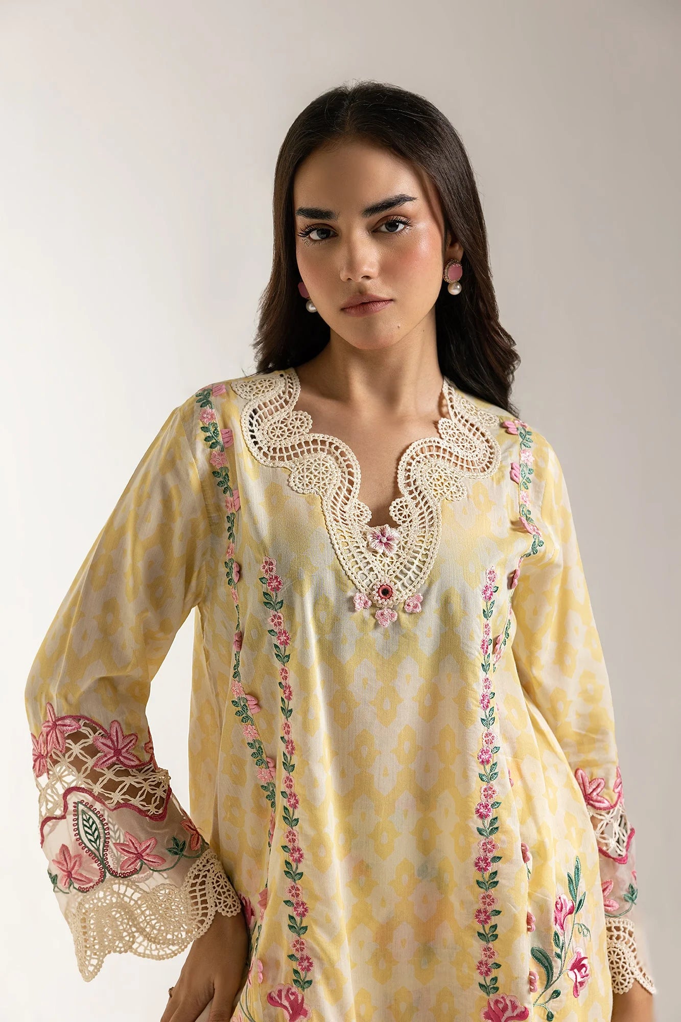 EMBROIDERED SUIT E3266/103/101 | Ethnc