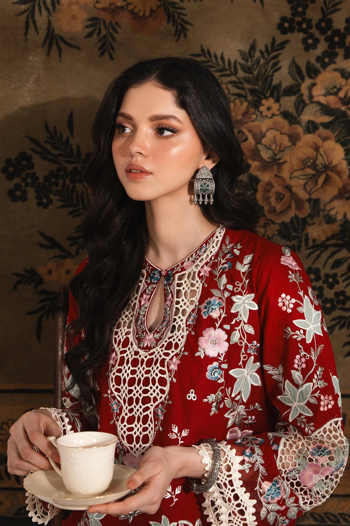 Ethnc Campaign Floral Charm HS'25 Drop-06 - E3315/103/416