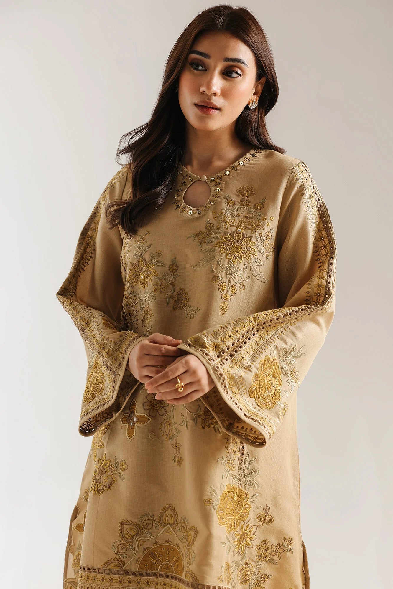 EMBROIDERED SUIT (E4023/103/114)